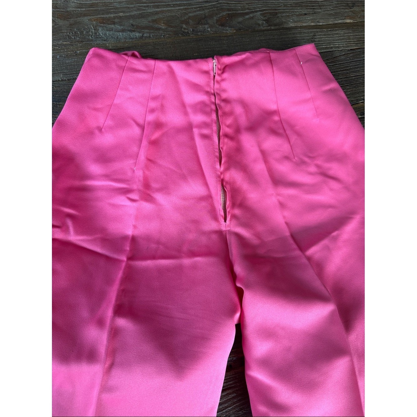 60&rsquo;s Mod hostess Pink Sleeveless Top & kick flare Leg Pants Set