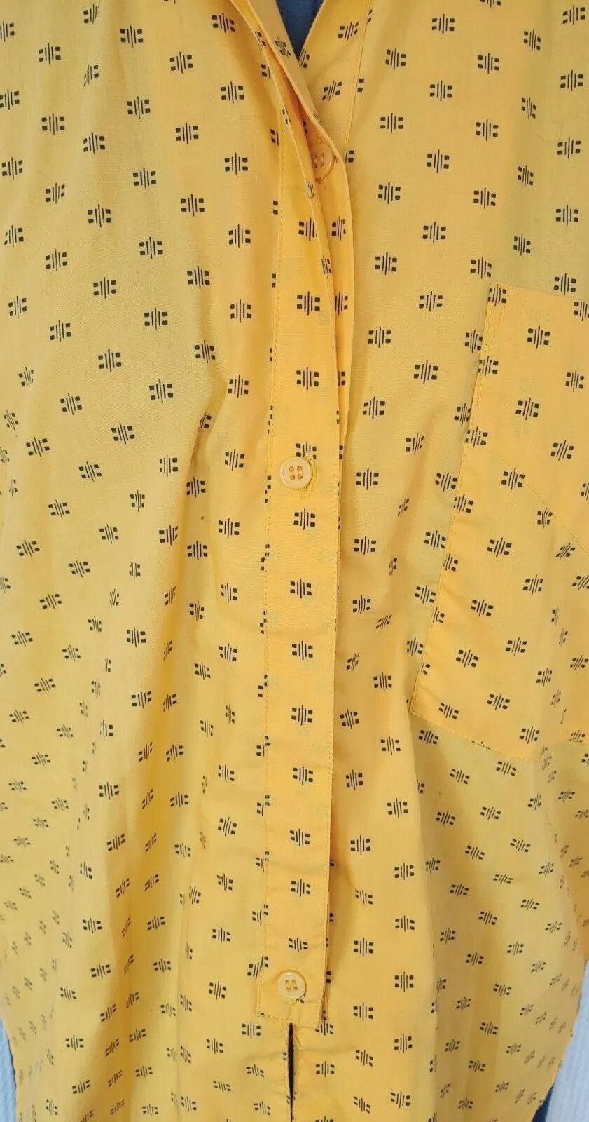 Vintage Good Look&rsquo;n Yellow Button Down Shirt with Black Pattern Size Medium
