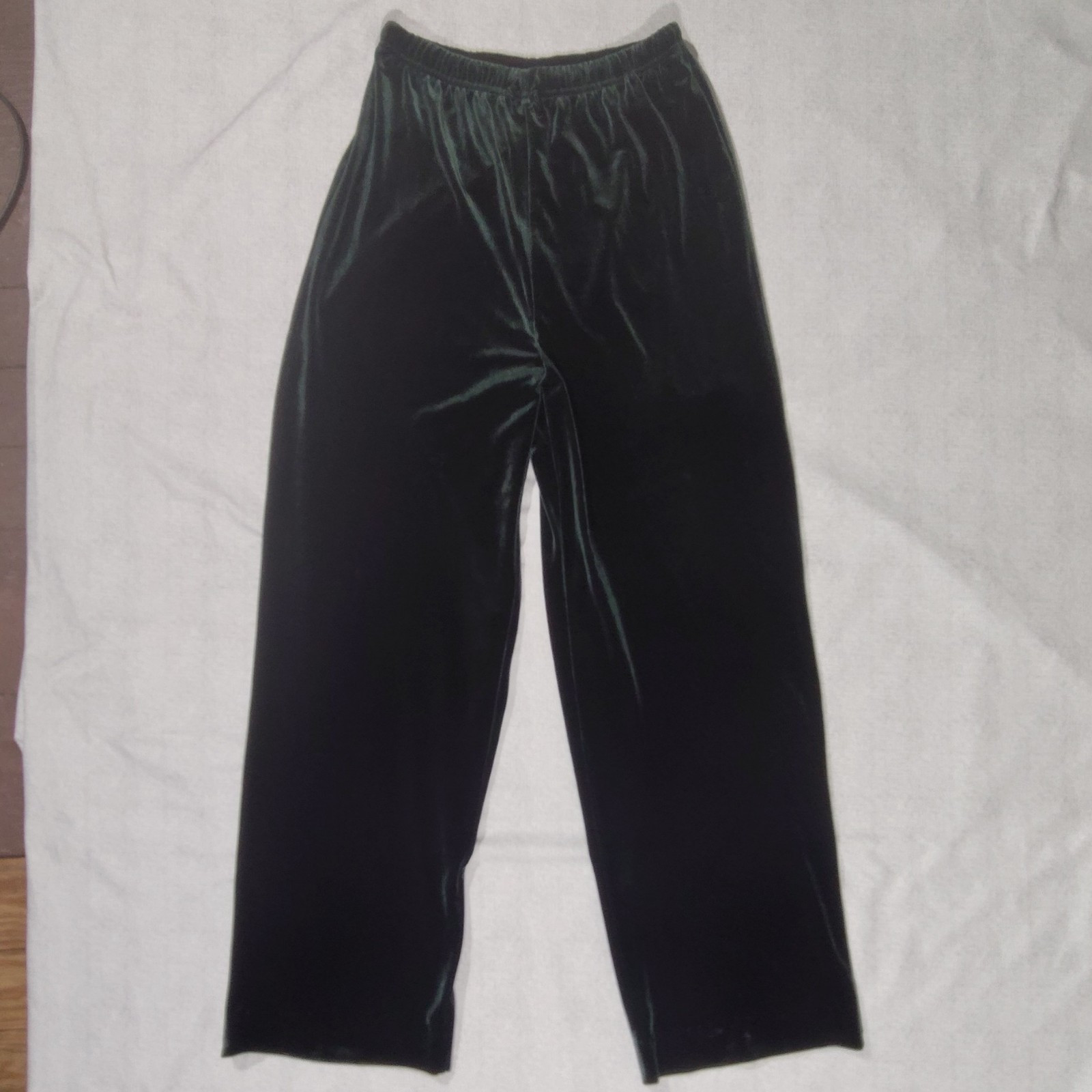Vintage green velvet wide leg drawstring sweatpants by Jones New York Sport