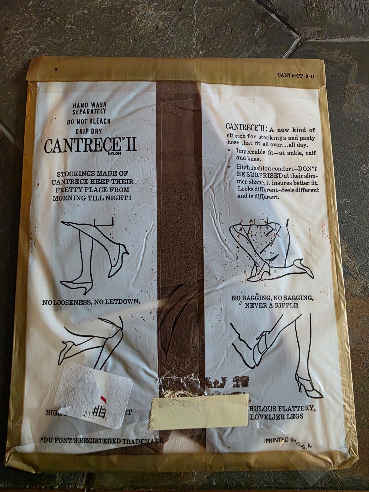 NIP Vintage 100% Nylon Seamless Sheer Cantrece II Stockings Size 9 1/2-10 Beige