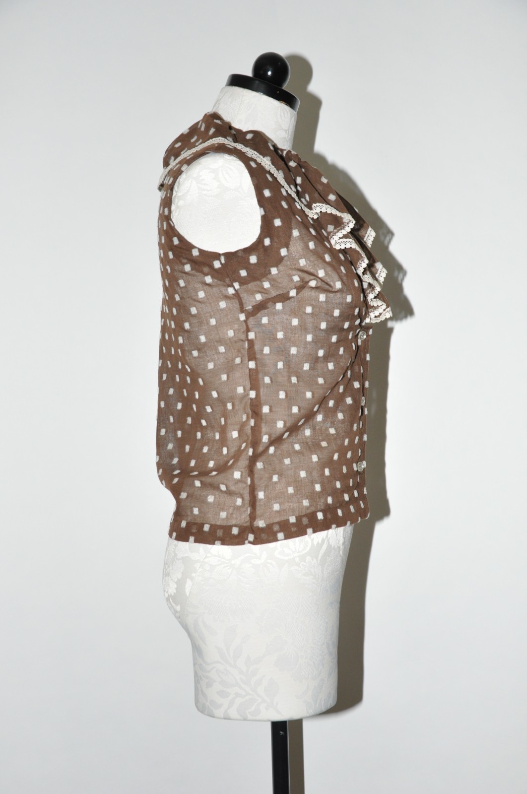 60s Dark Brown Polka Dot Sheer Ruffle Neck Sleeveless Crop Top Blouse Women XXS