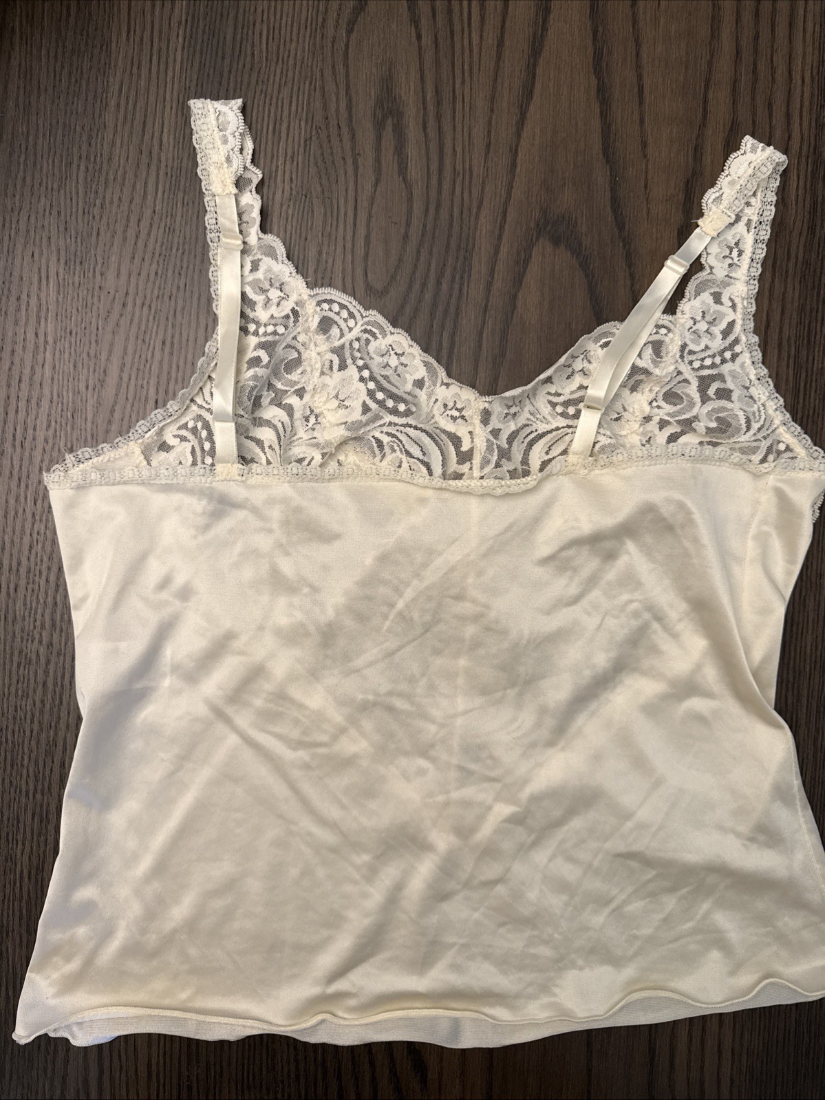 Vintage Vanity Fair Y2K Silky Lace Cami Camisole Top Size 36/42 Style 17-752