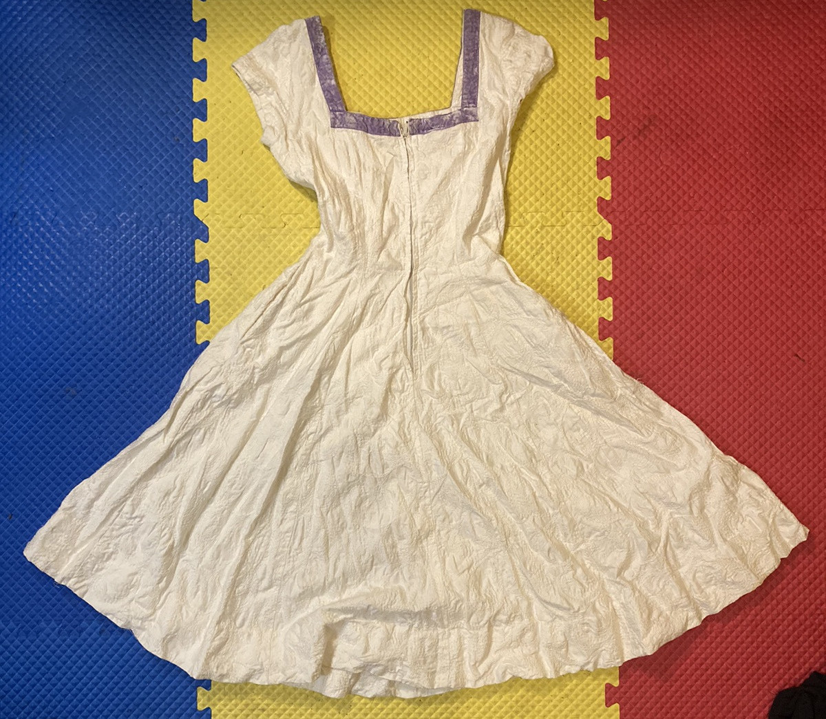 Vintage Jerry Gilden 1950s White Embroidered Linen Spectator Swing Dress USA