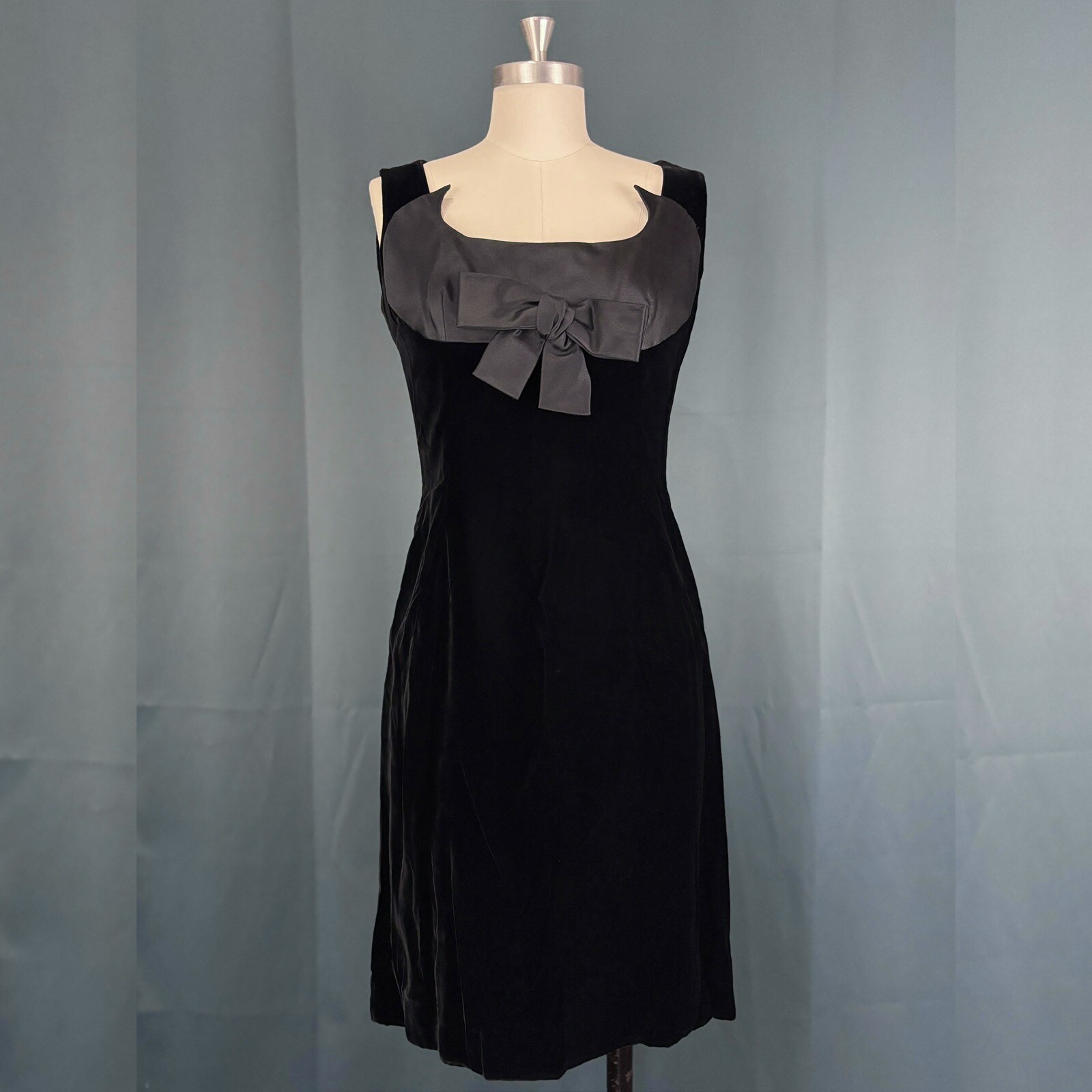 Vintage 60s Oleg Cassini Velvet Silk Taffeta Bow Front Dress