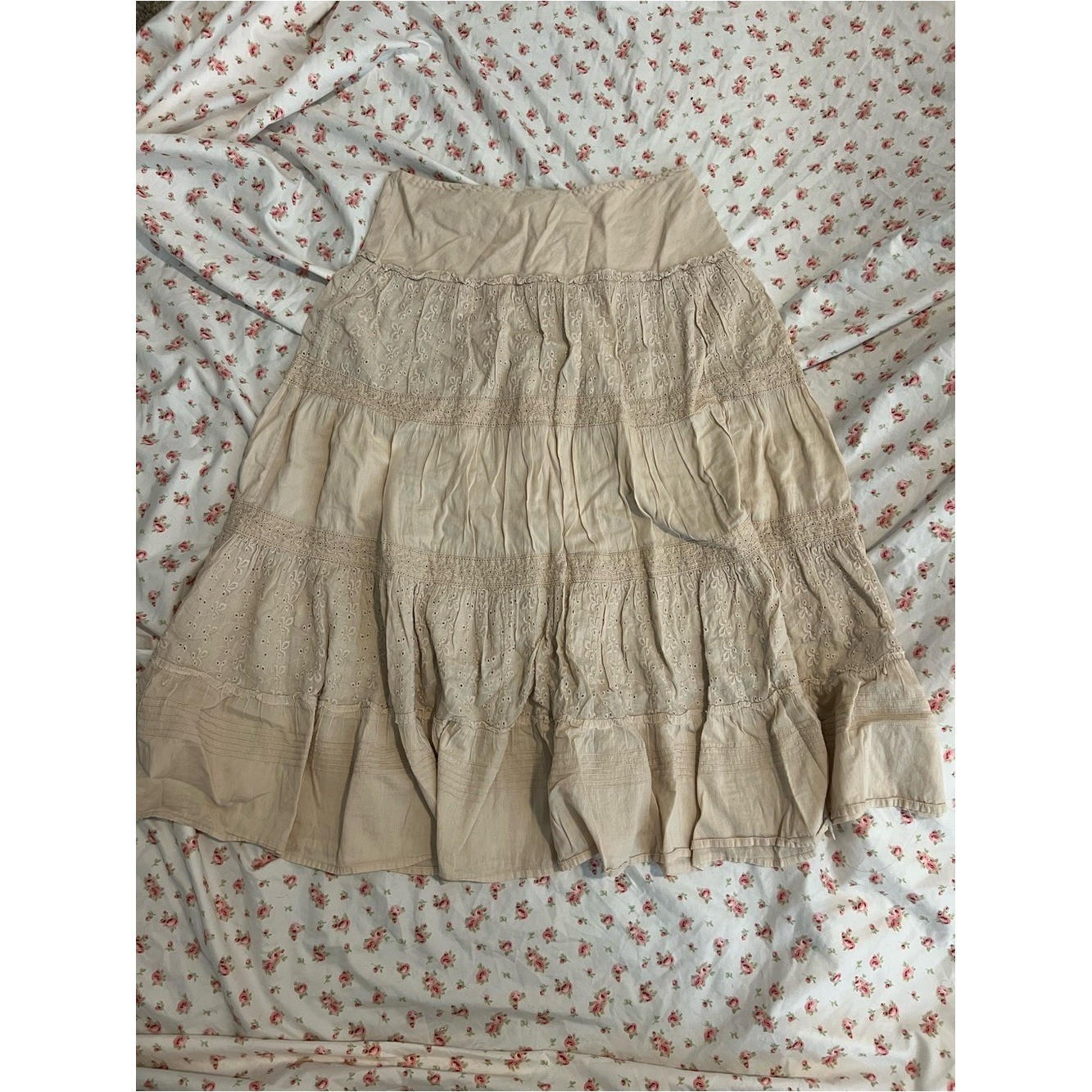 vintage cream embroidered eyelet midi skirt