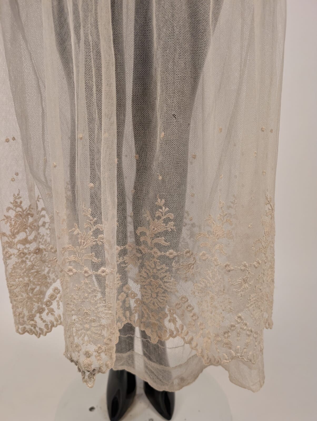 EDWARDIAN EMBROIDERED NET LACE SKIRT FOR RESTORATION / LACE