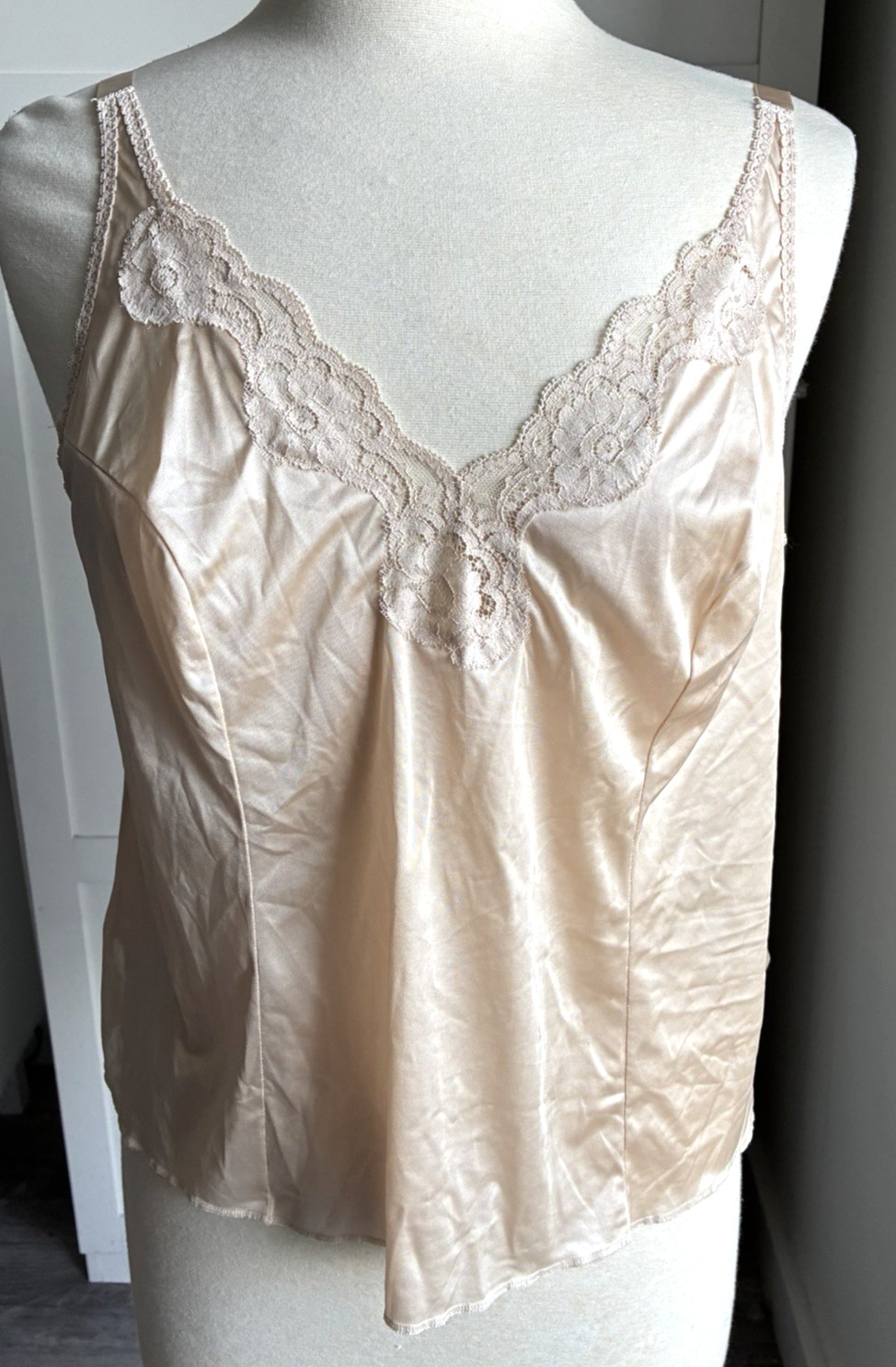 Vintage Vassarette Lace Satin Camisole Slip Top Pink Nude Adjustable Straps 38