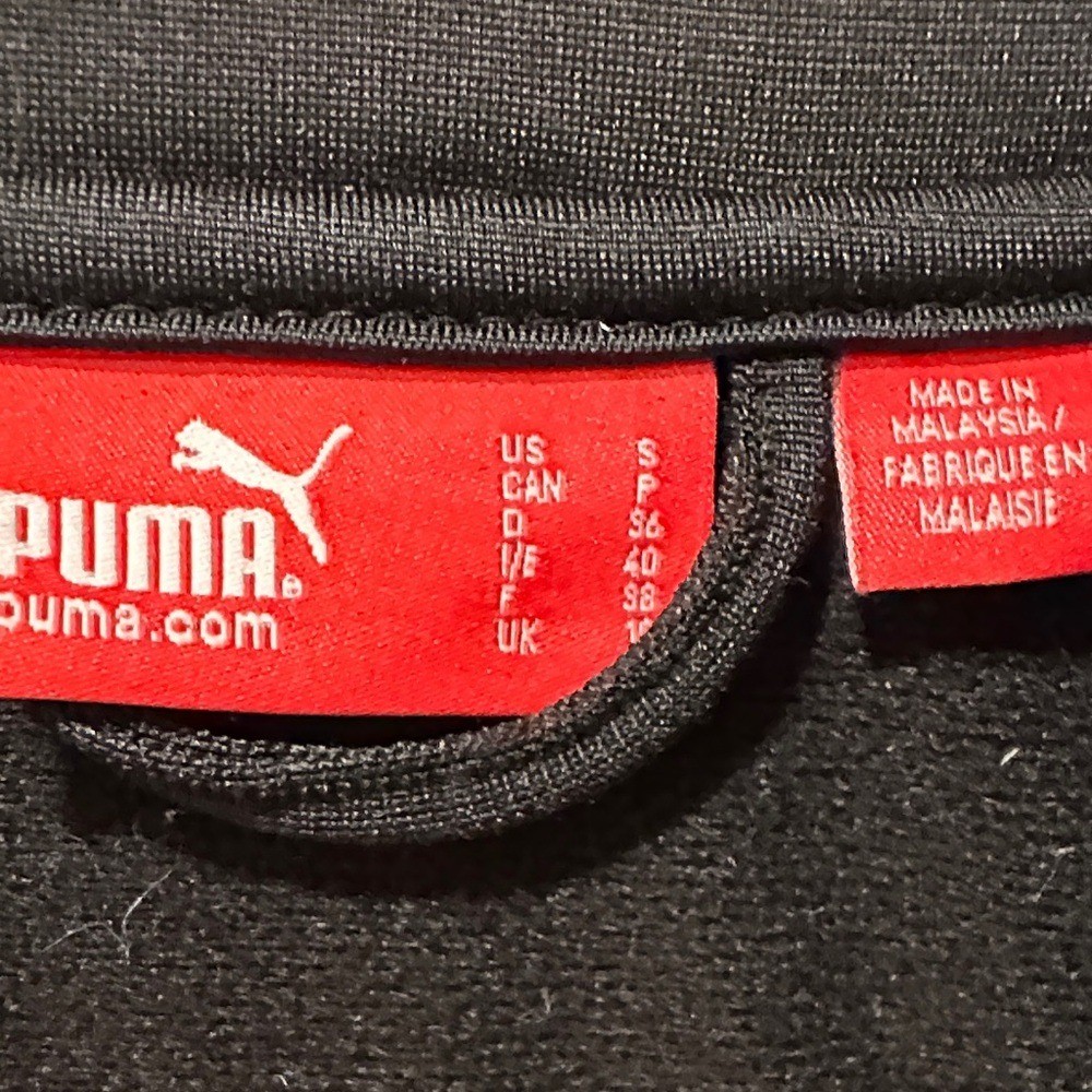 Vintage Puma Zip-Up Jacket With Pockets – size small