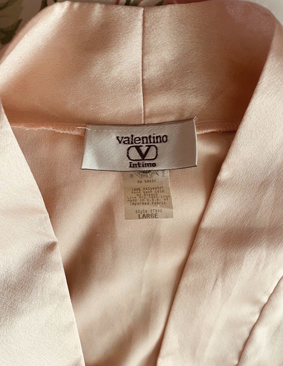 Vintage Valentino Intimo Satiny Soft Robe w Sheer Stripe Arms Peachy Pink Sz L