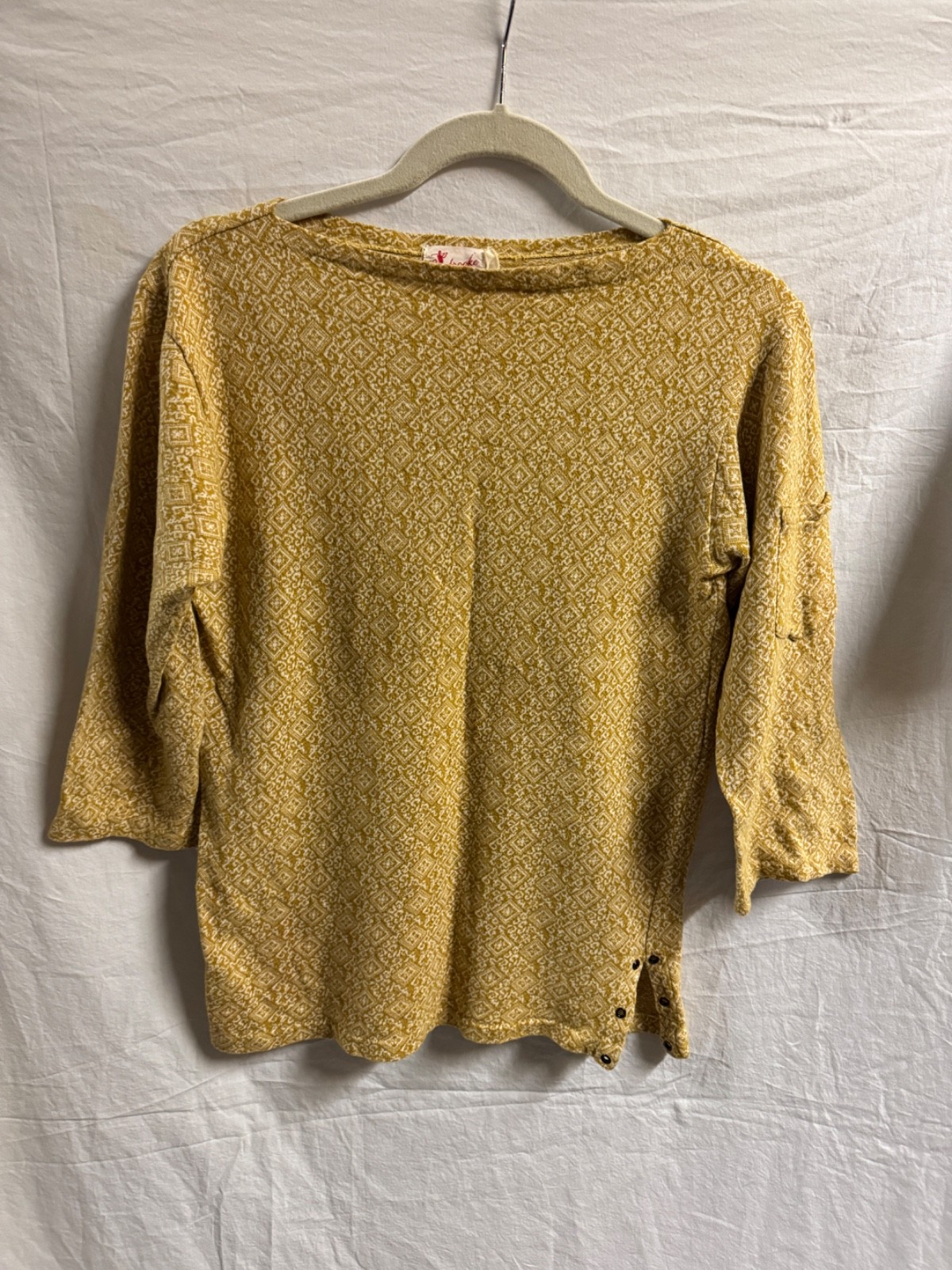Rare Raybrooke S/M Vintage T Shirt Top 60s Cotton Knit Gold Eyelet Boatneck