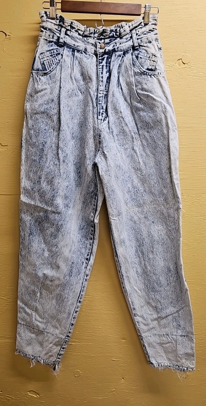 POWER – Acid Washed Tapered Paprr Bag High Waist Jeans, Womens 13/14 FUN & FUNKY