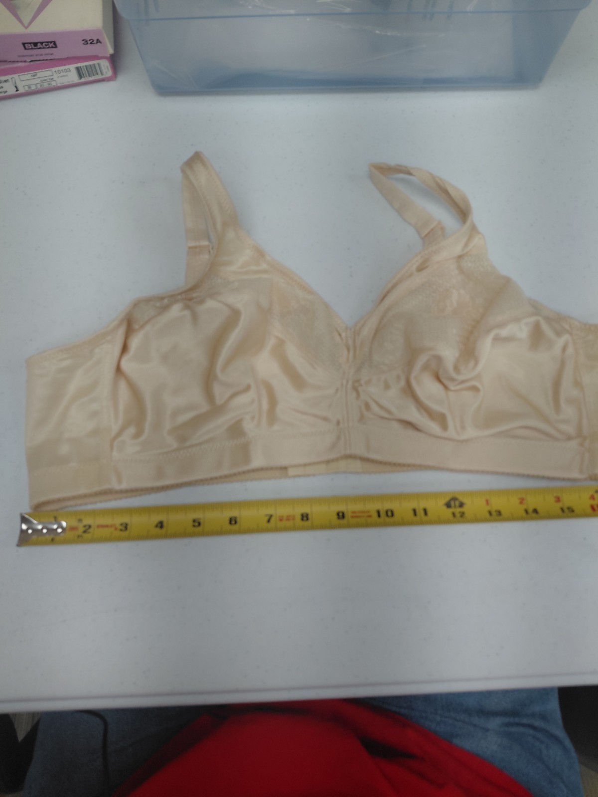 Vintage Exquisite Form Fully Bra Size 44C