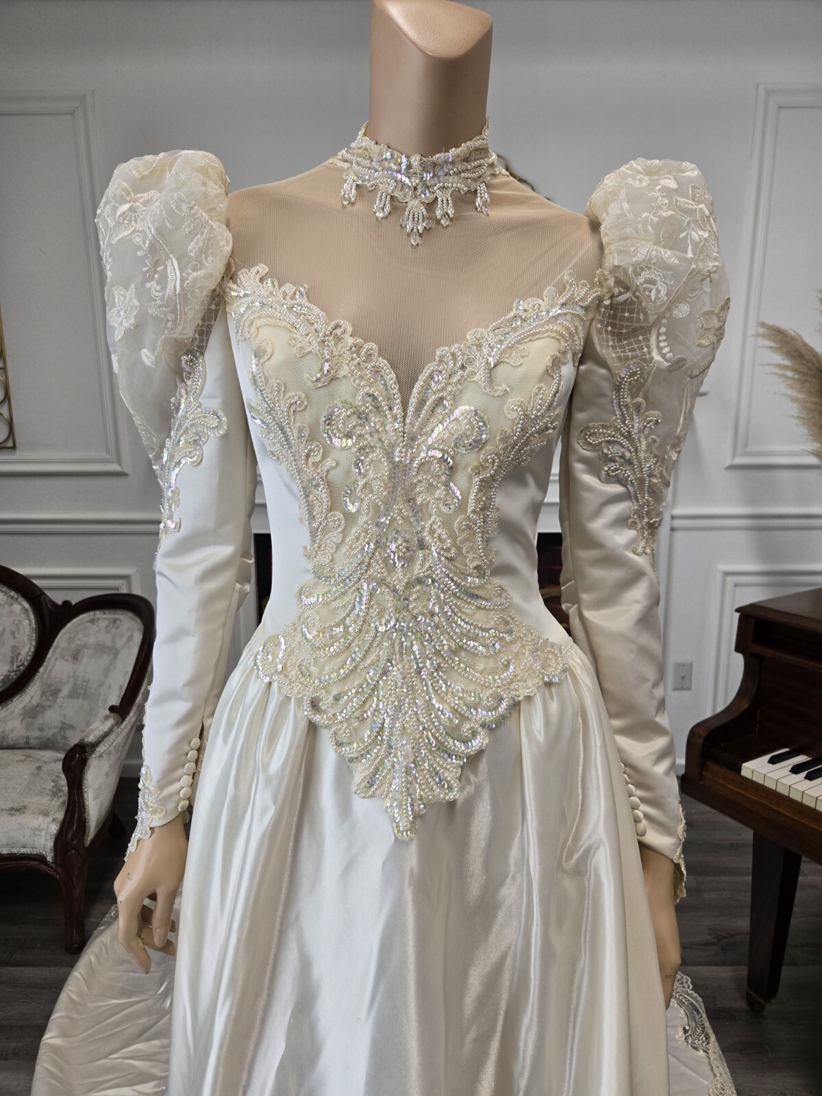 Union Made Vintage 80s Ivory Satin Sequin & Lace Long Sleeve Wedding Dress sz 10