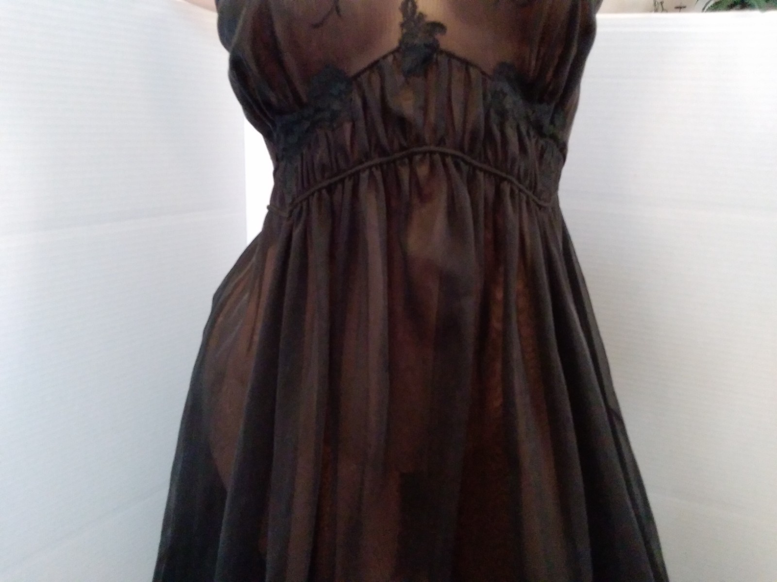 Vintage Elegant Black Kayser Chiffon Nylon Dress Slip Pleated Lingerie Size 32
