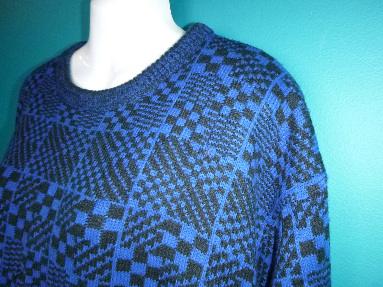 Vtg 80s Midnight Blues Oversized Acrylic Sweater Royal Blue & Black Check Sz M