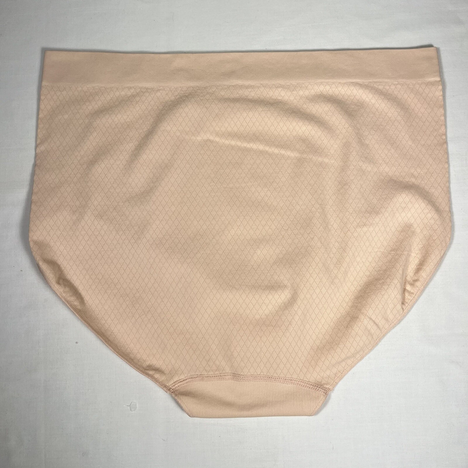 NWOT Two Pair Breezies Plus Size Pink and Beige Stretch Panties. Size 2X