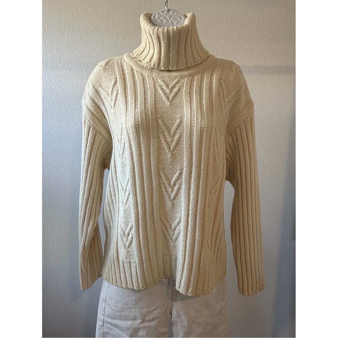 Rodier Paris Vintage Cableknit Turtleneck Wool Blend Sweater in Cream Size M