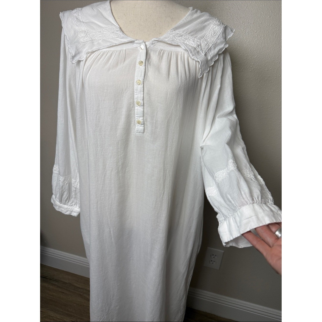 Vtg April Cornell Cotton Nightgown M White Sailor Collar Prairie Heirloom Long