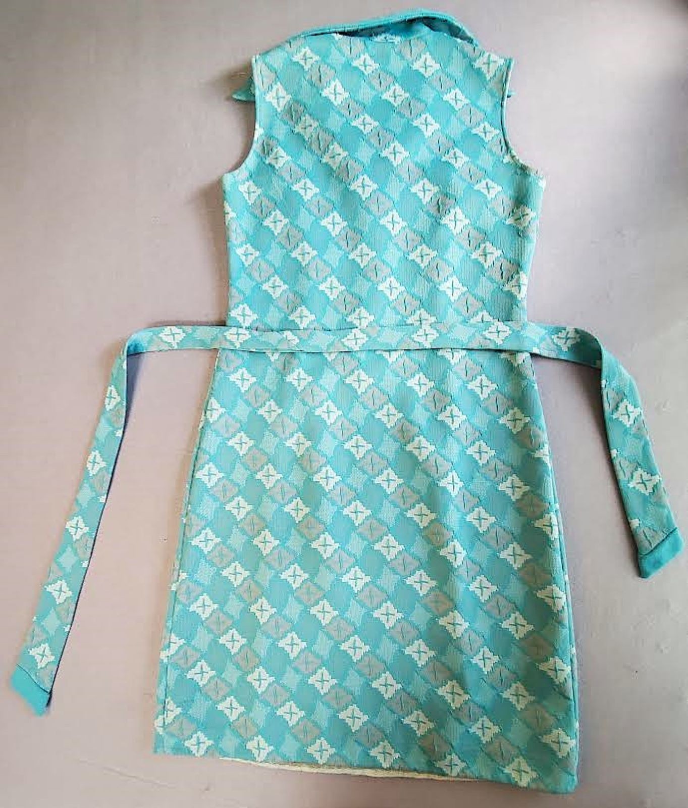 VTG 1970S Geometric Double Knit Shift Dress, Aqua/White Sleeveless Mod Tie L 12