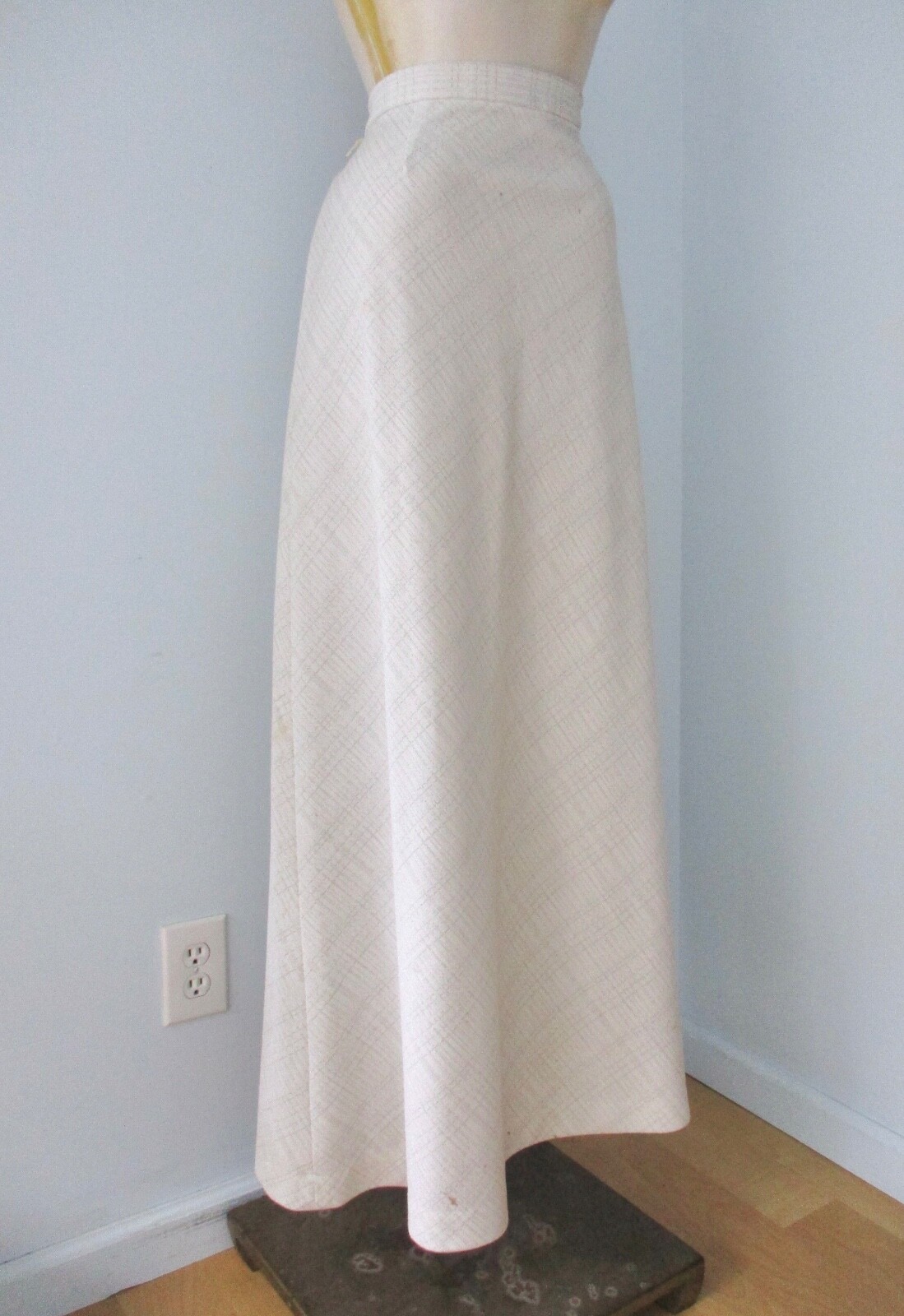 Vtg 70s white silver sparkle maxi A-line hostess skirt textured diamond grid 16