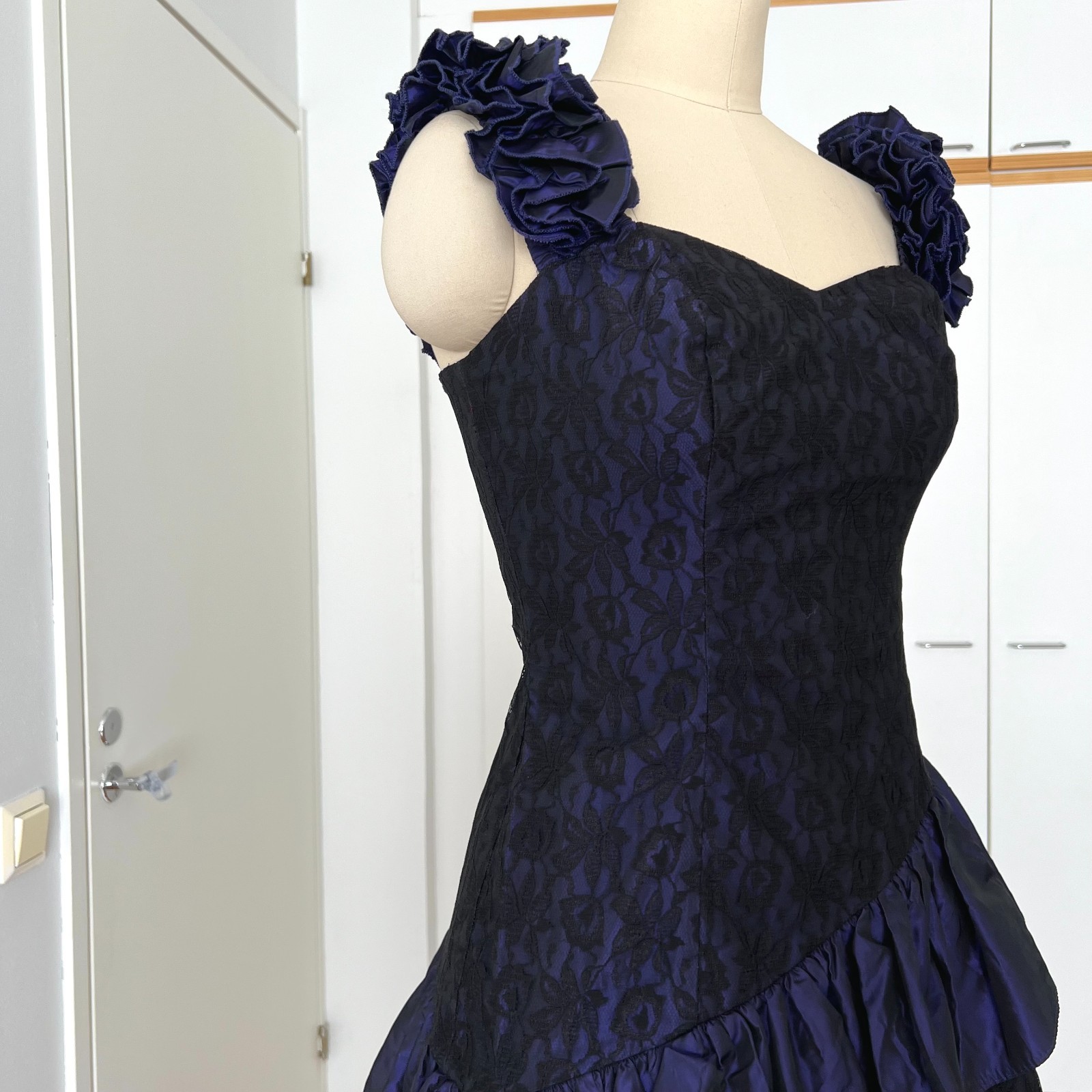 1980s Asymmetrical Tiered Whimsygoth Cocktail Prom Party Dress Aline Midi Retro