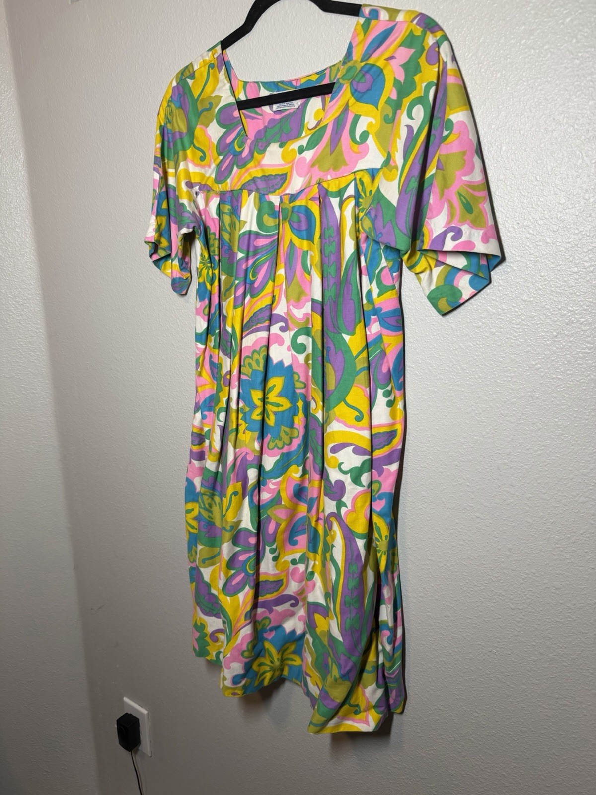 Vtg Sears MuuMuu Caftan Floral House Lounge Dress Medium Hawaiian 1970s Cotton