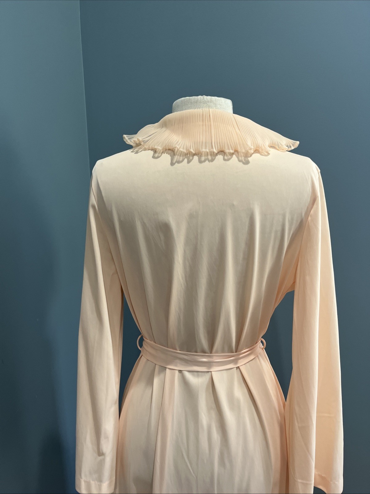 Vintage GOSSARD peach FULL LENGTH ROBE chiffon collar romantic coquette M MEDIUM