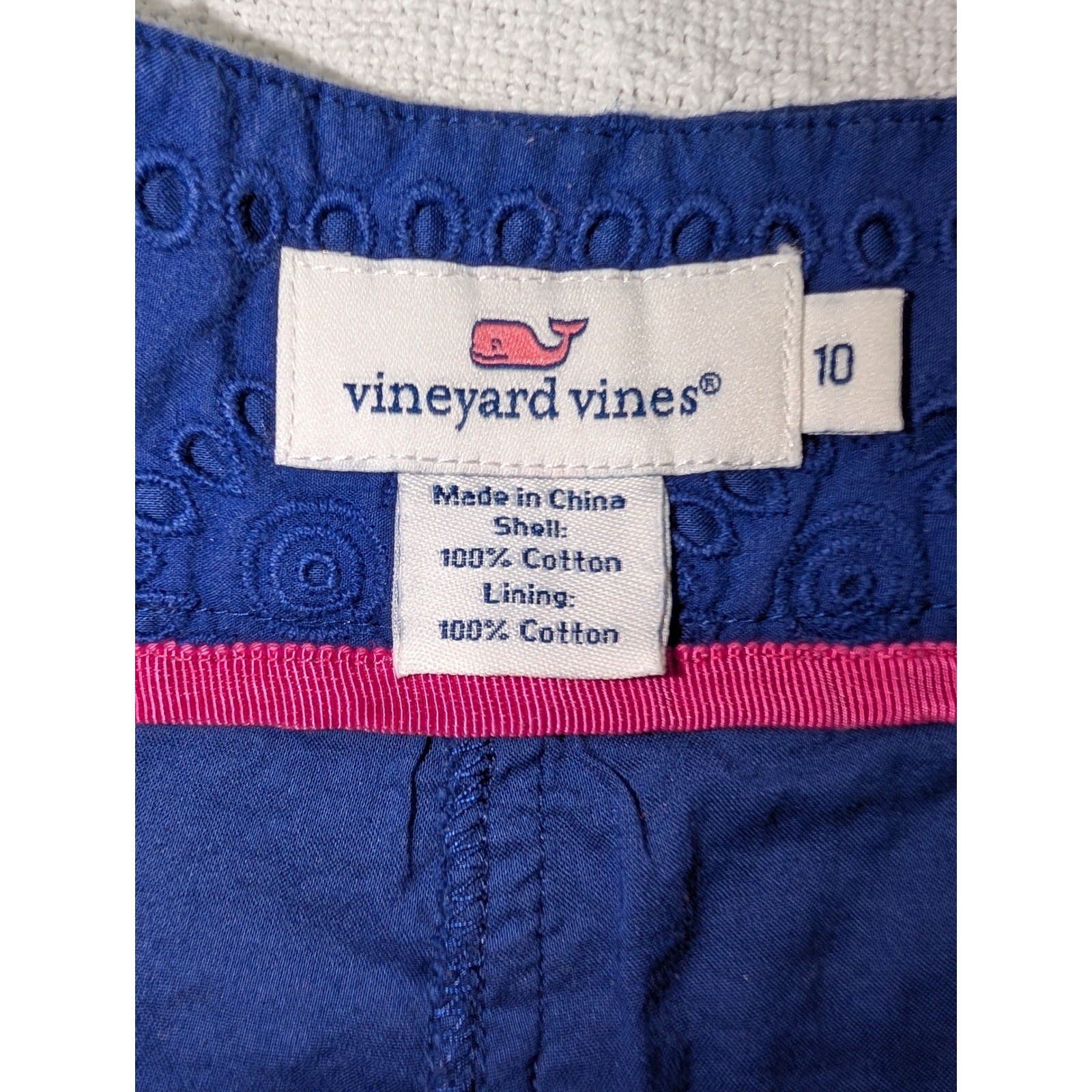 Vineyard Vines Womens Eyelet Shorts Size 10 Blue Embroidered Scalloped Hem Lined
