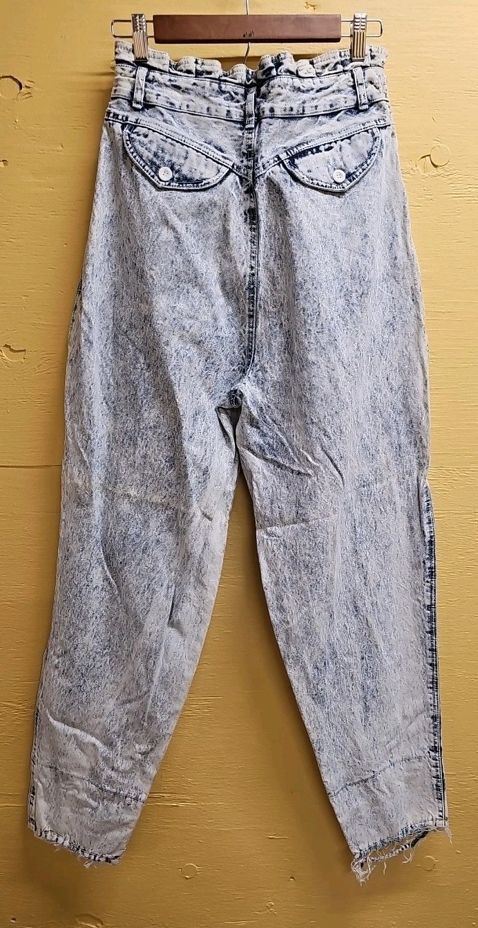 POWER – Acid Washed Tapered Paprr Bag High Waist Jeans, Womens 13/14 FUN & FUNKY