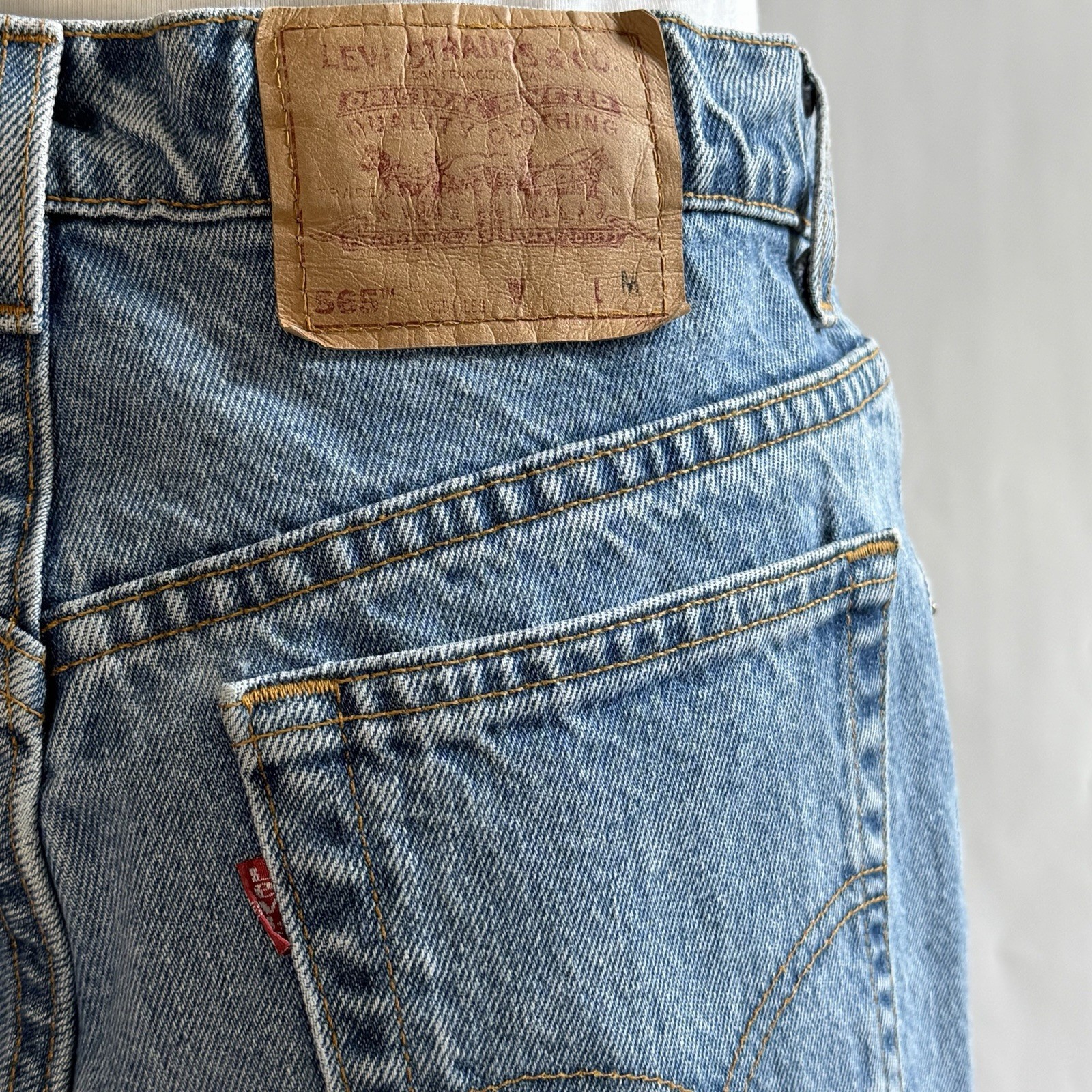 Levi’s 565-4892 Made In USA in 1996 Size 13M 32×30 Excellent