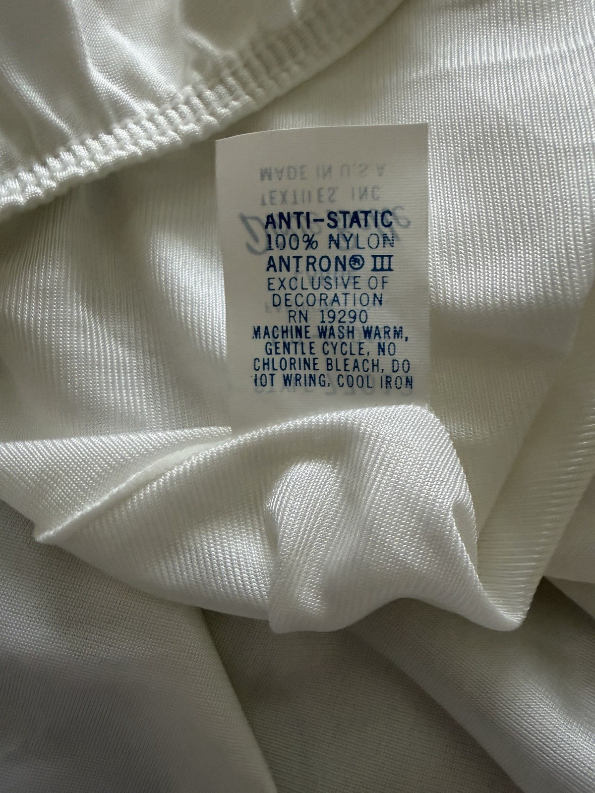 Vintage Dixie Belle 27” Nylon Half Slips (77013) white