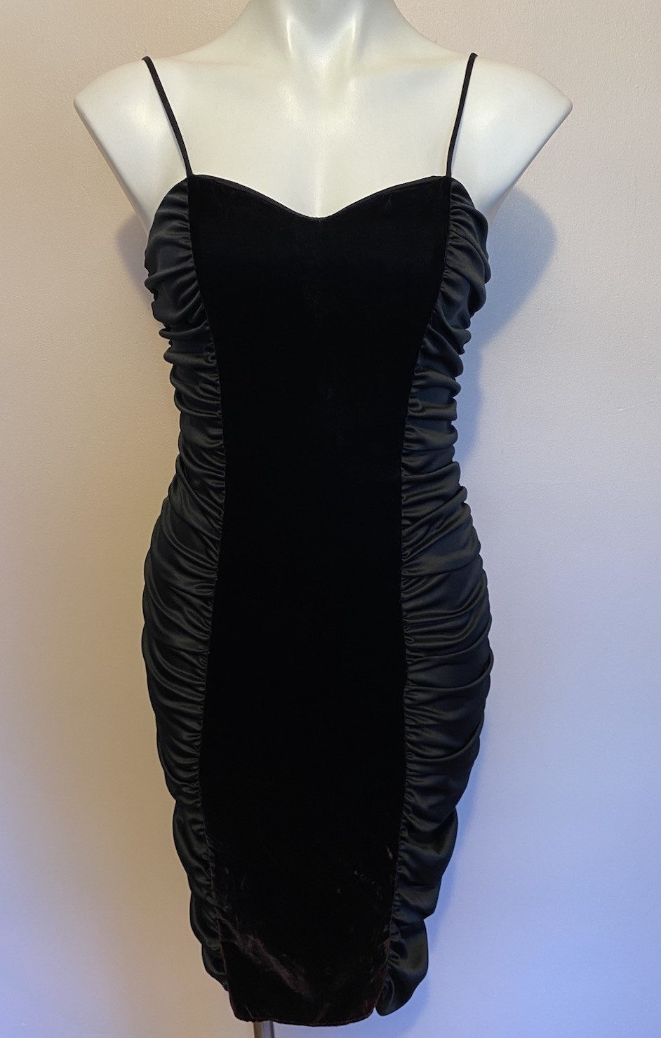 Vintage 80s Body Con Ruched Stretch Goth Velvet Lace Black Prom Dress 5 Small