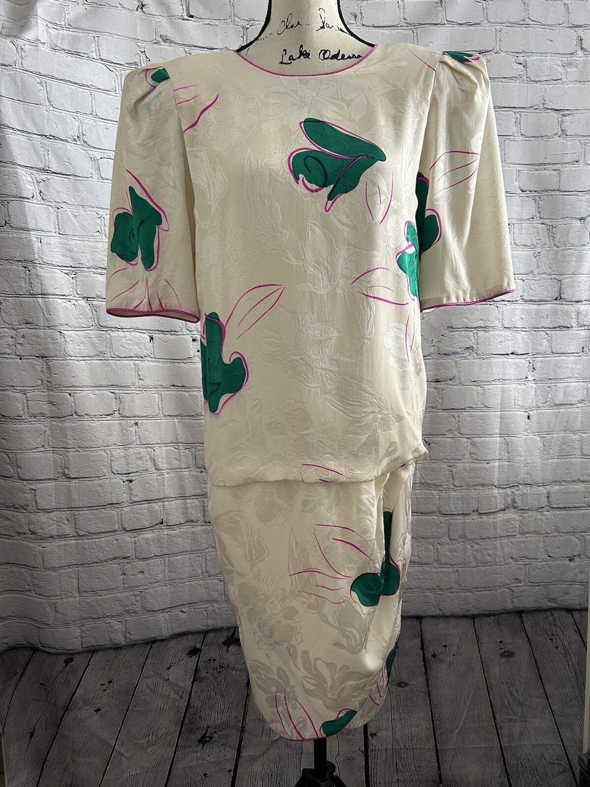 Flora Kung Dress Vintage Pure Silk Short Sleeve Dress Size 4 *flaw*