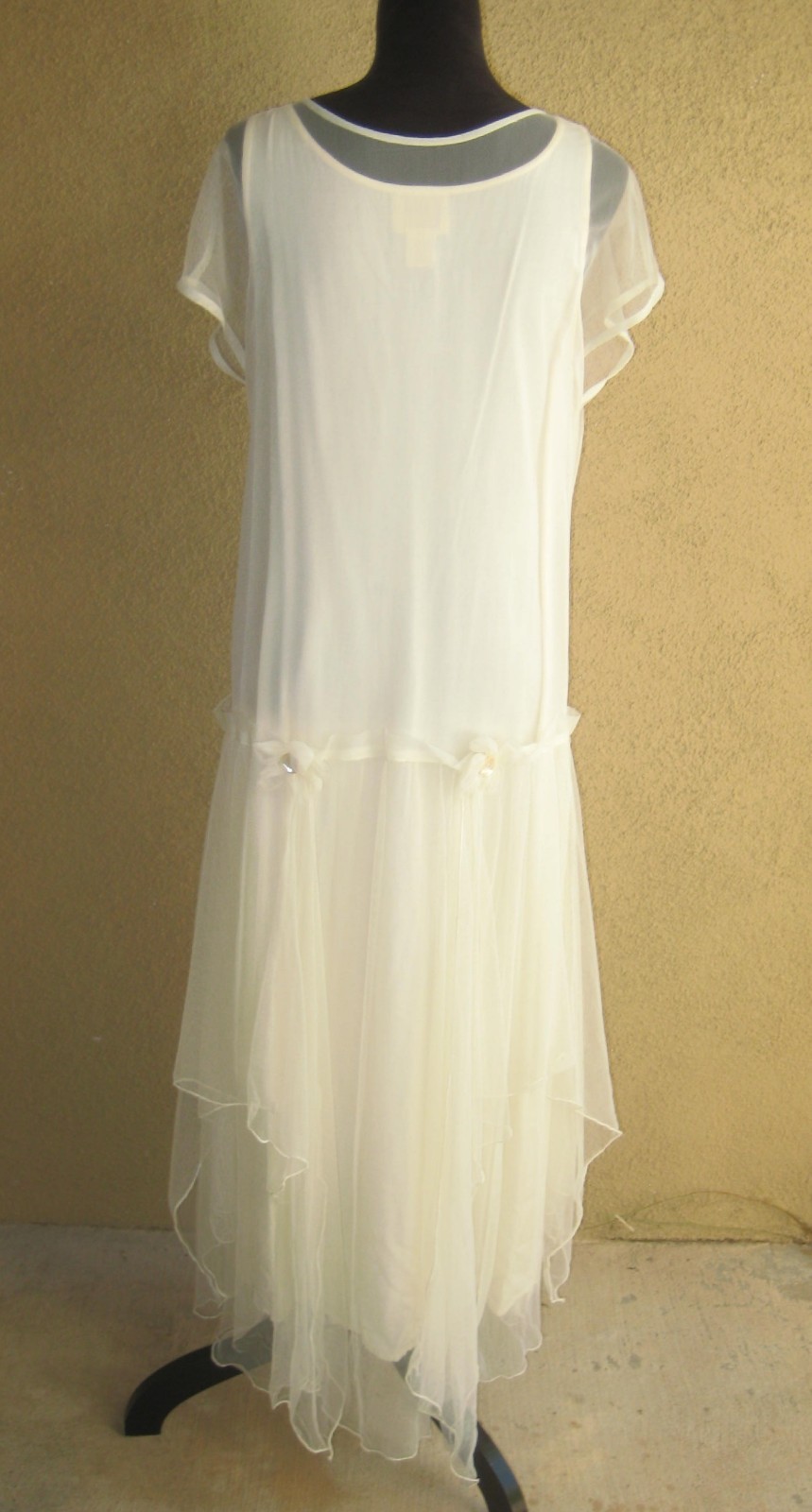 Vintage April Cornell ivory mesh overlay drop waist handkerchief hem dress M