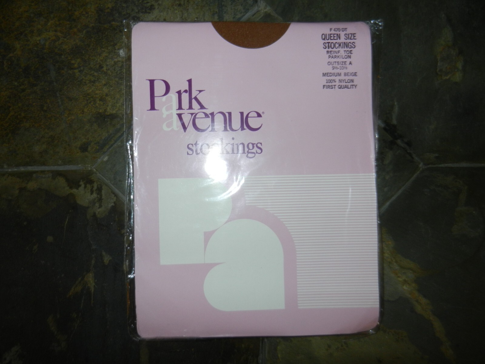 Park Avenue Queen Size Vtg Stockings Size 9 1/2- 10 1/2