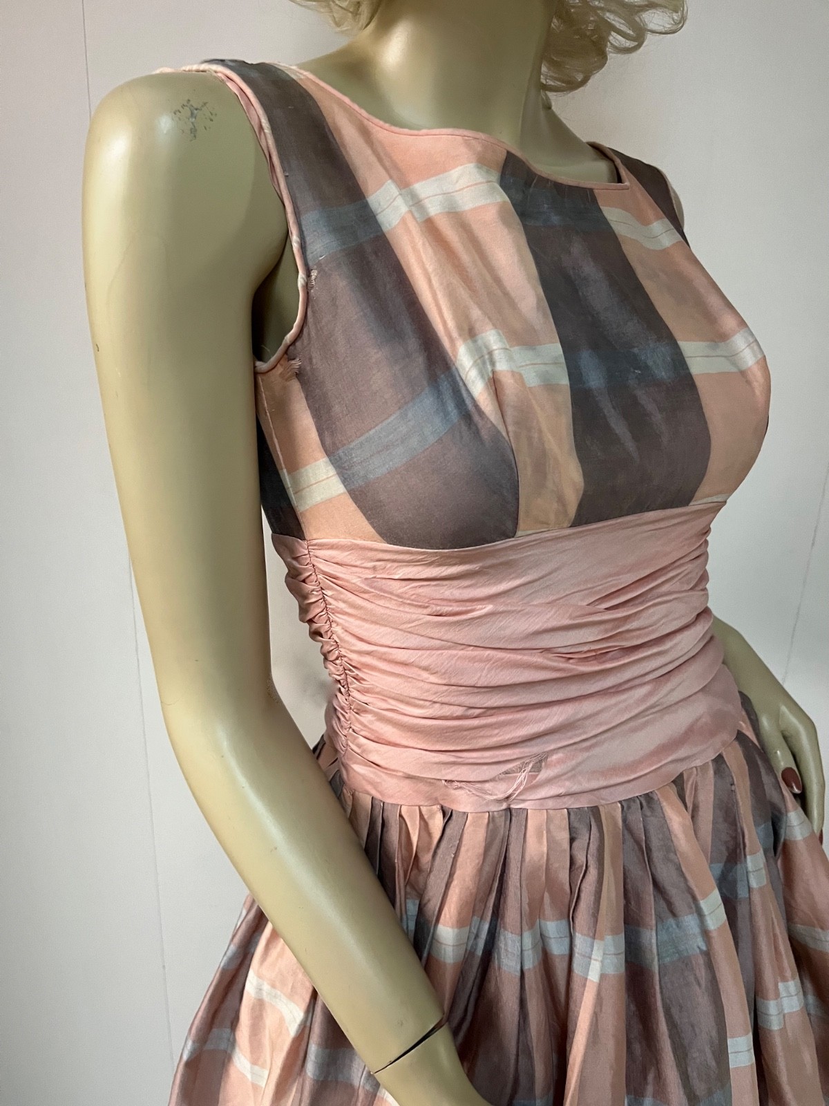 Vintage 1950 Plaid Back Zipper Cummerbund Crinoline Cocktail Party Dress Bust 33