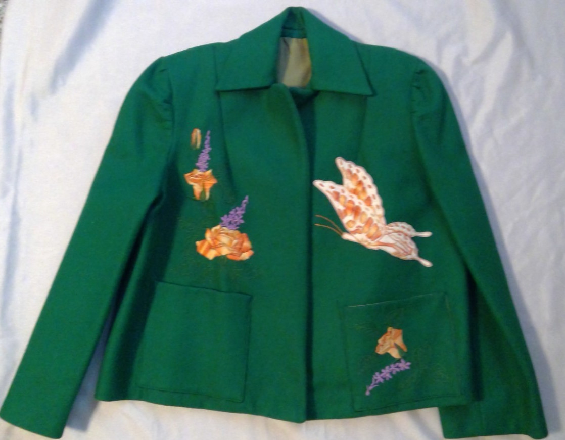 Vintage homemade fully lined green felt jacket embellished w/embroidery size 12p