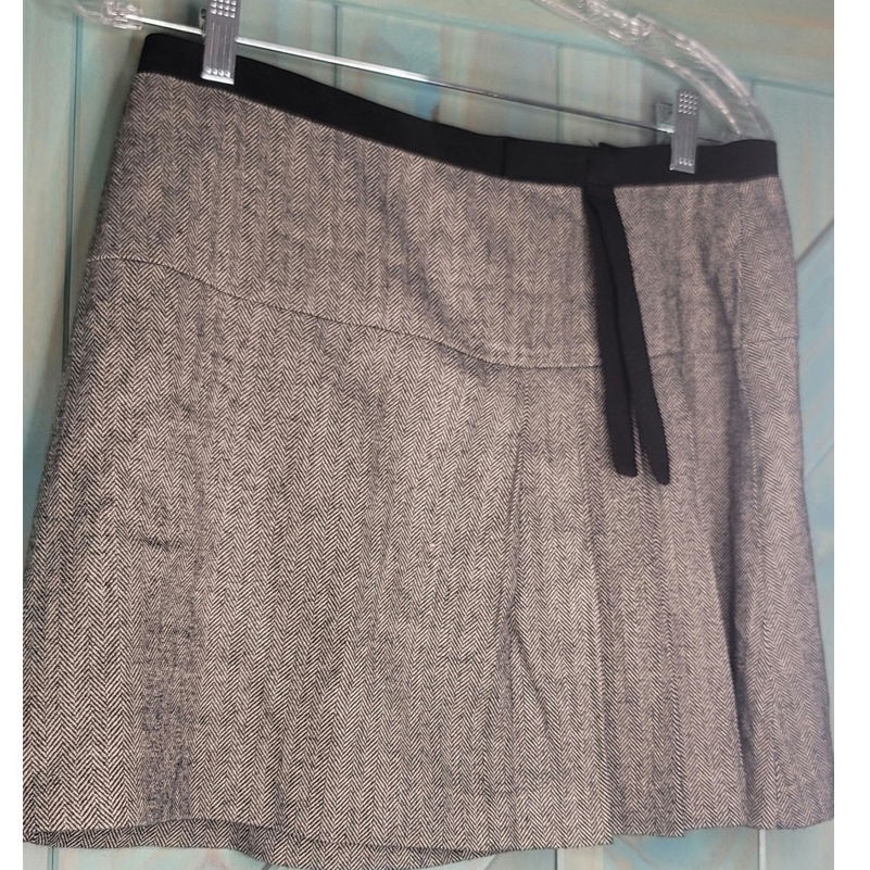 Vintage Tan Anna Paul Herringbone Mini Skirt Black Waistband Black Tie USA Made