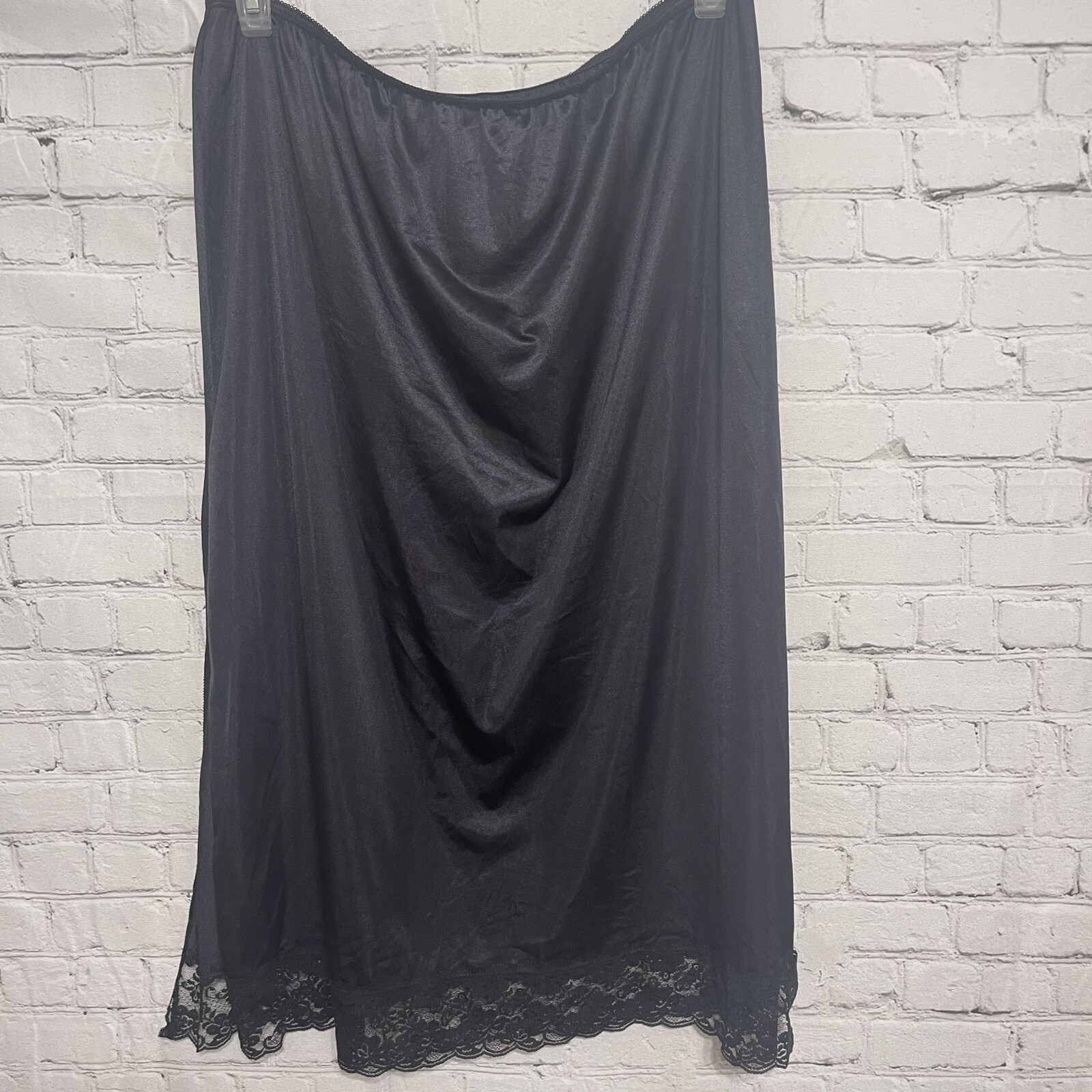 VTG PerfectForm Nylon Half Slip Side Slit Lace Trim Black Silky Size 3X USA