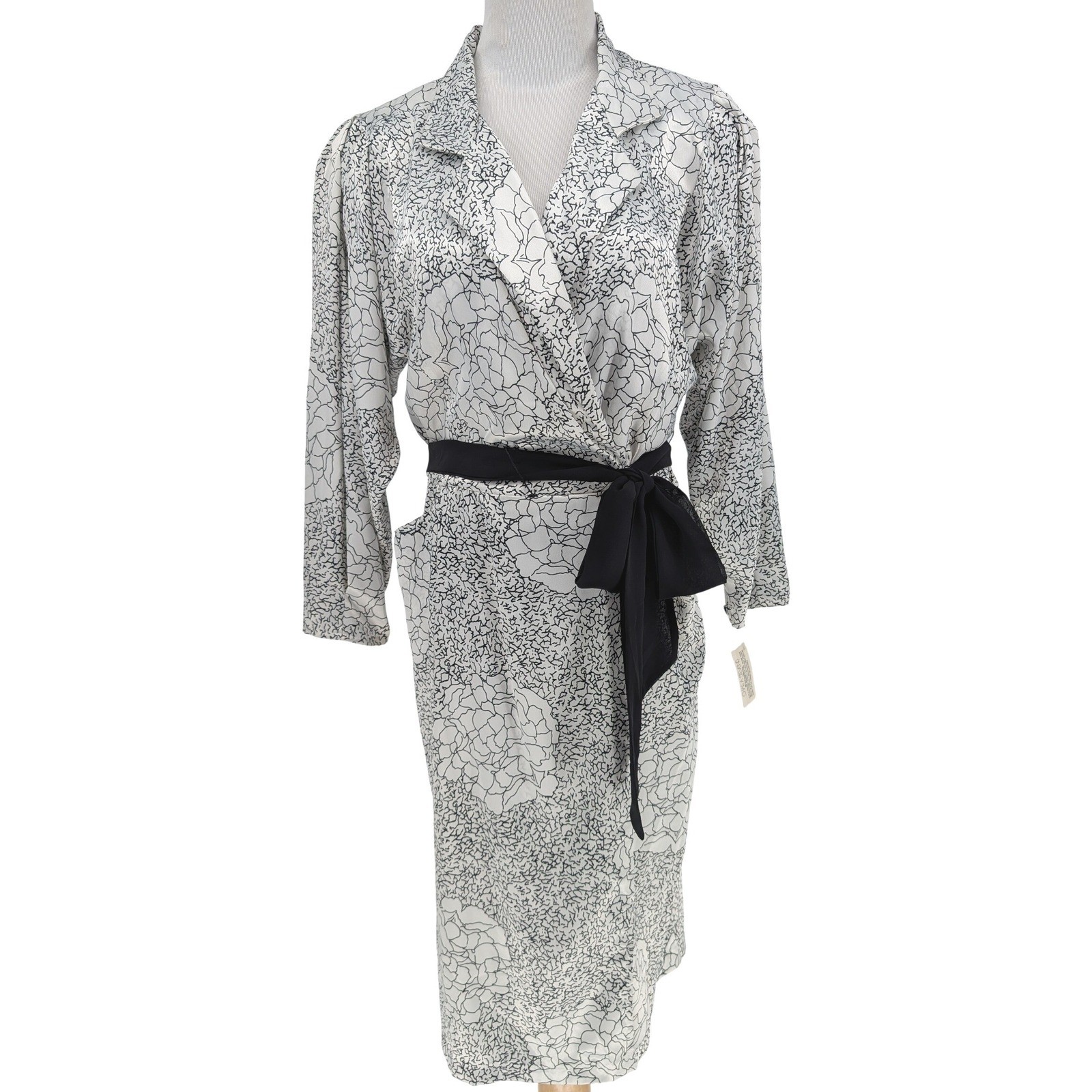 VTG 80s Taurus II Wrap Dress 14P White Black Abstract Floral Satin Retro Glam