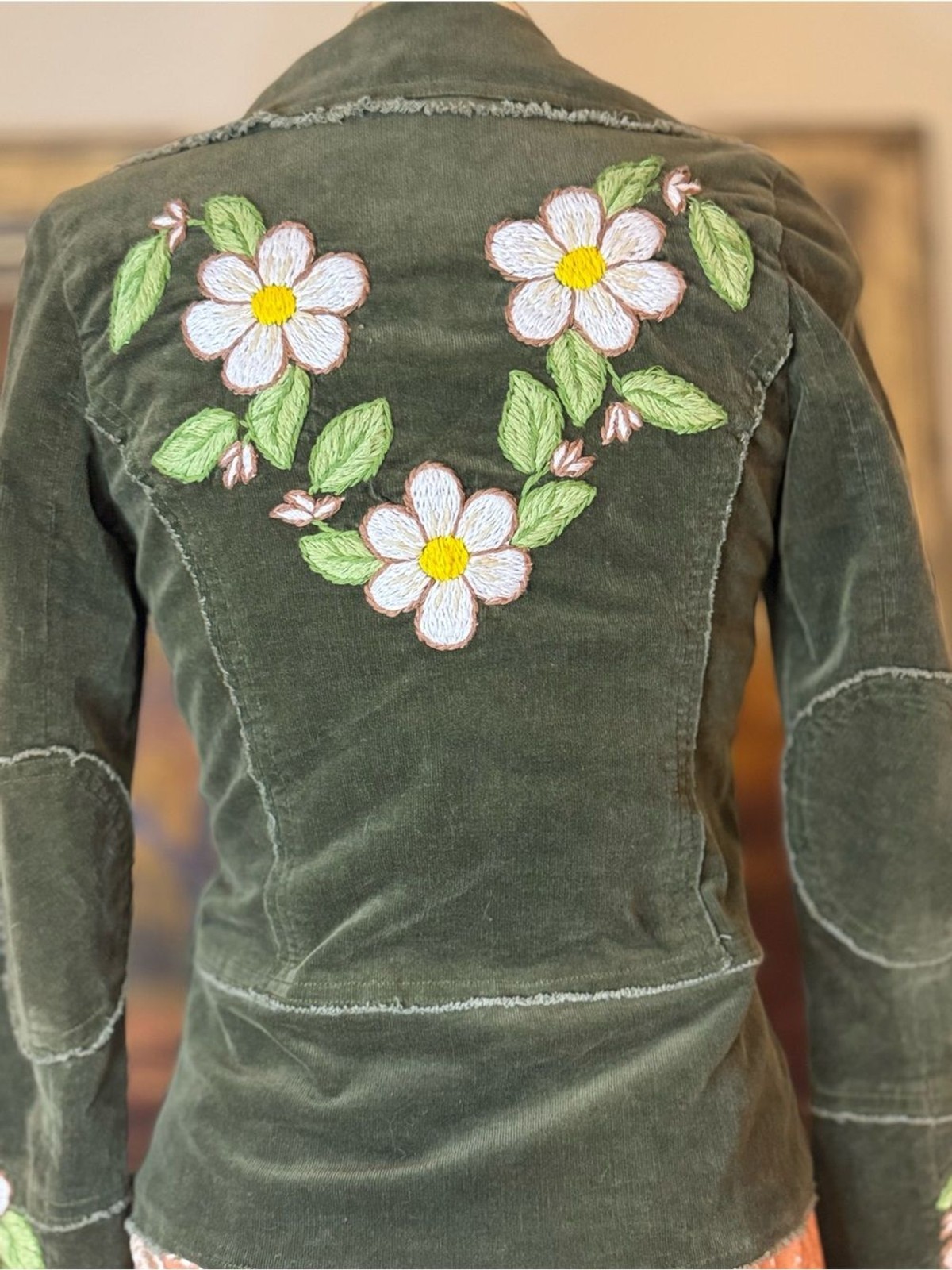 Joystick Hand-Embroidered Velvet Jacket – Olive Green Boho Blazer Rare – S/XS