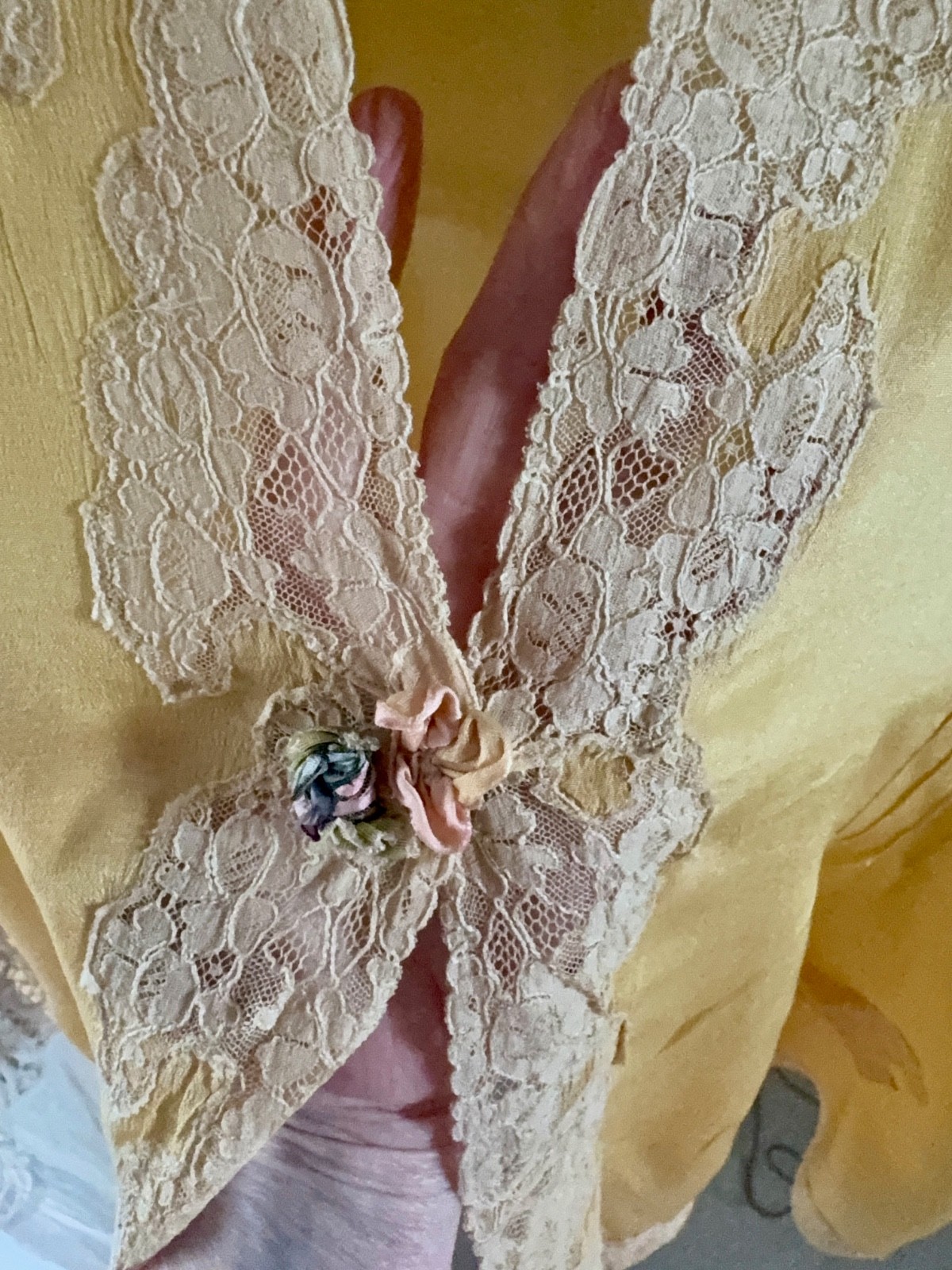 1930s Silk Bed Jacket, Pale Yellow with Blush Lace | Antique Boudoir