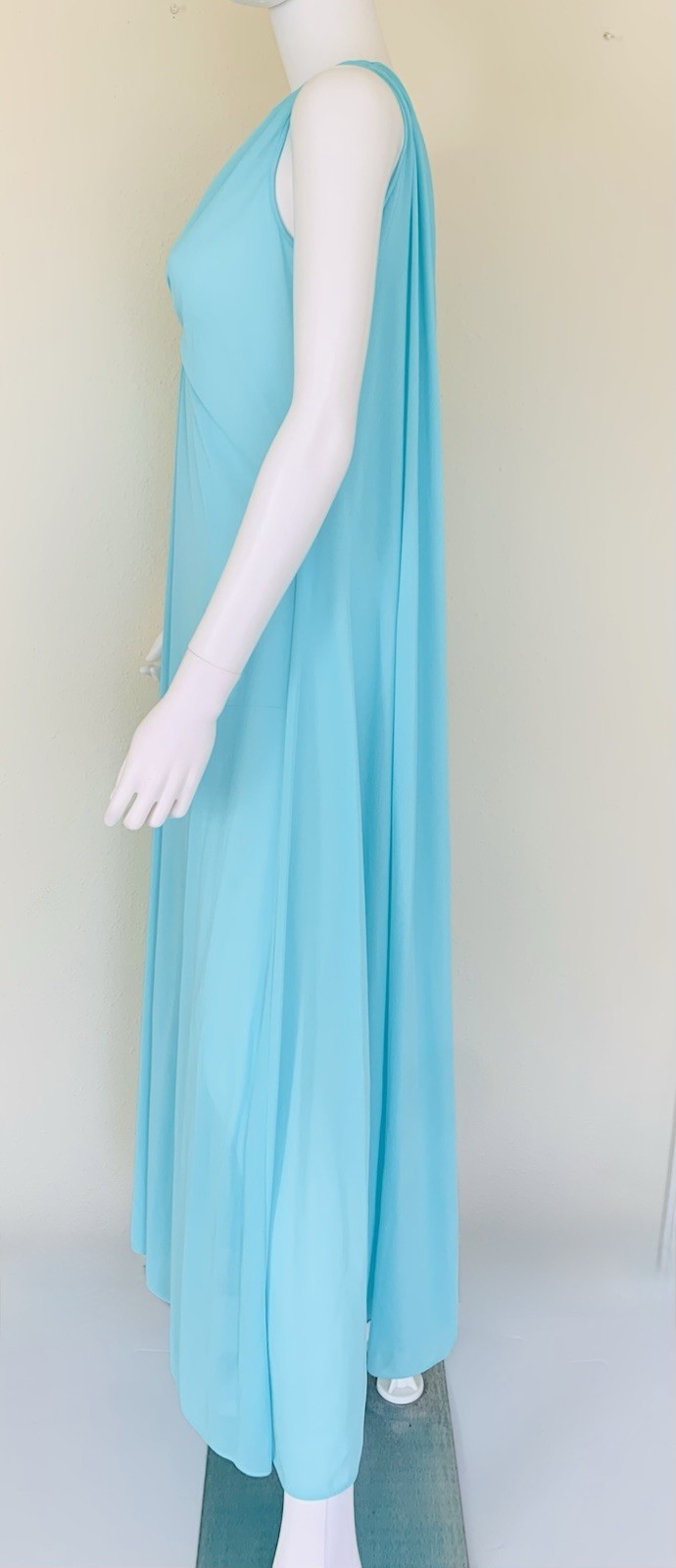 LUCIE ANN vintage 1960s 70s Gold Label KEYHOLE Maxi Dress Nightgown Gown blue S