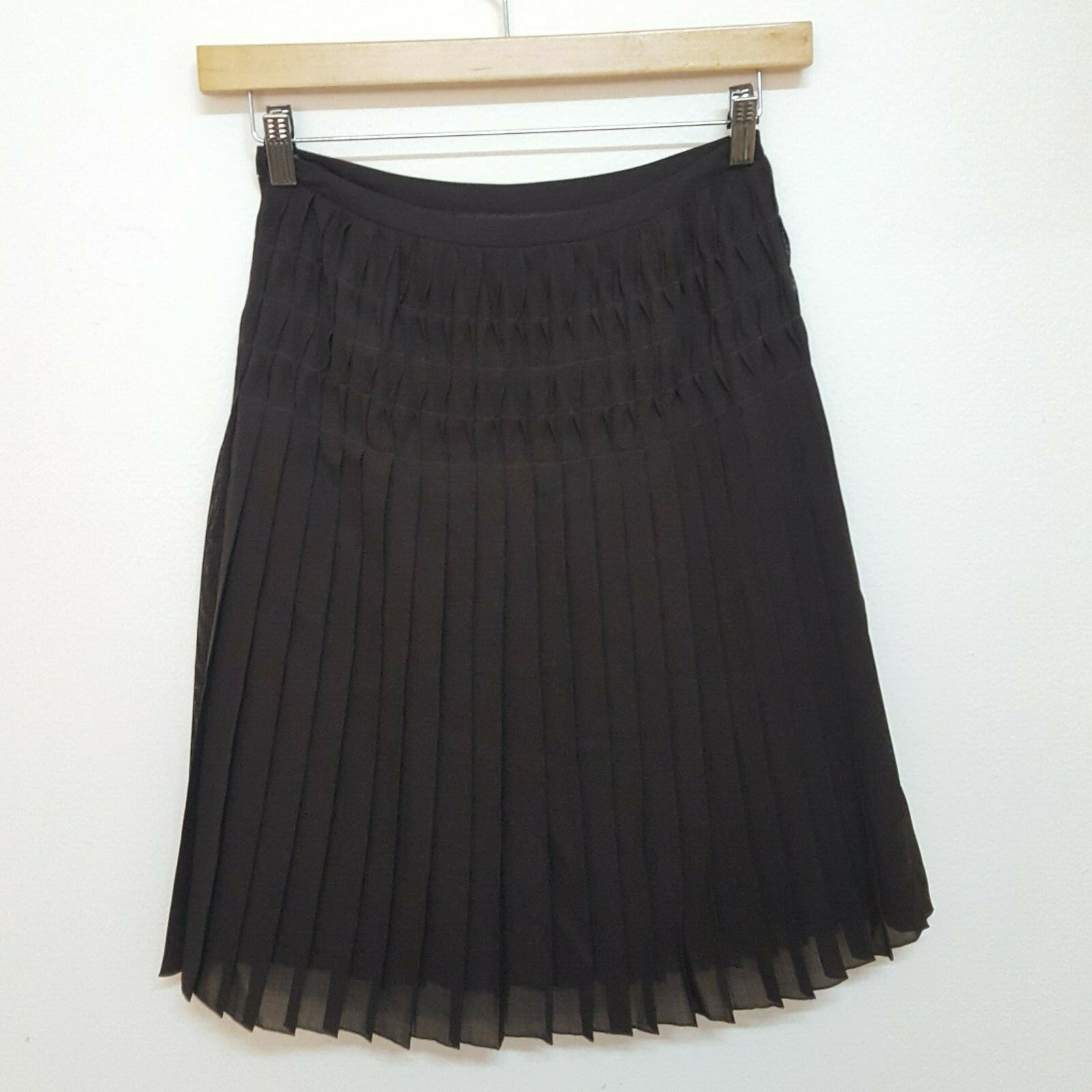 JAEGER Pleated Skirt Size 8 Made in Japan Wear to work Brow skirts
