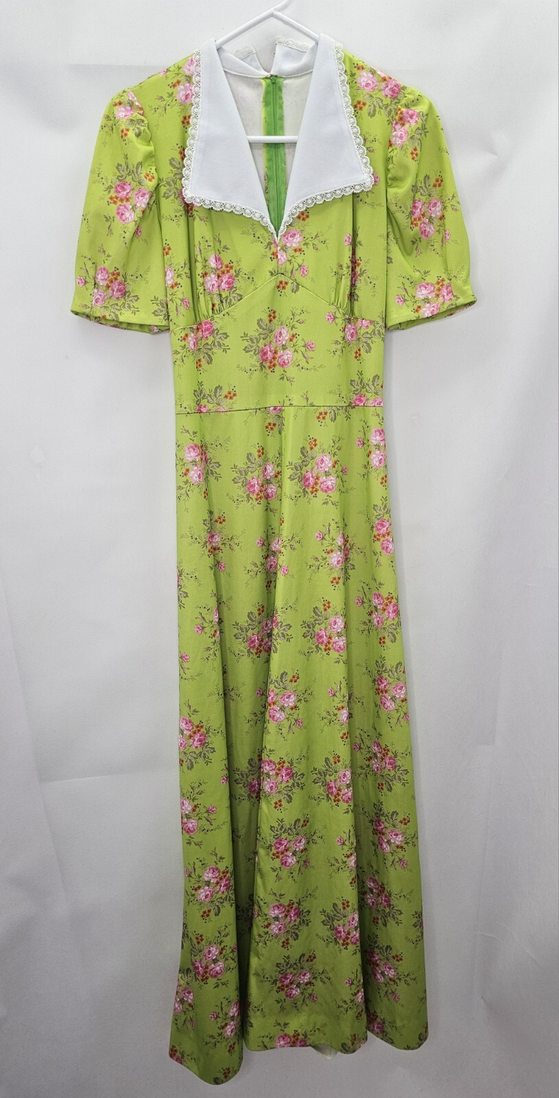 Pre – Owned Vintage Unbranded Women Chest Size 38 Inches Multicolor Floral Dress