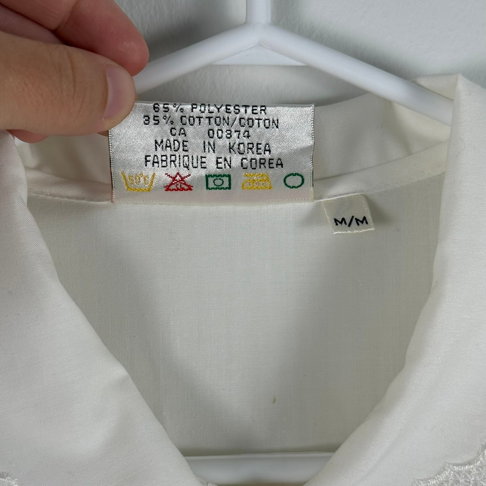 Perspective Classic Classique Vintage White Lace Bib Pearl Button Blouse Medium