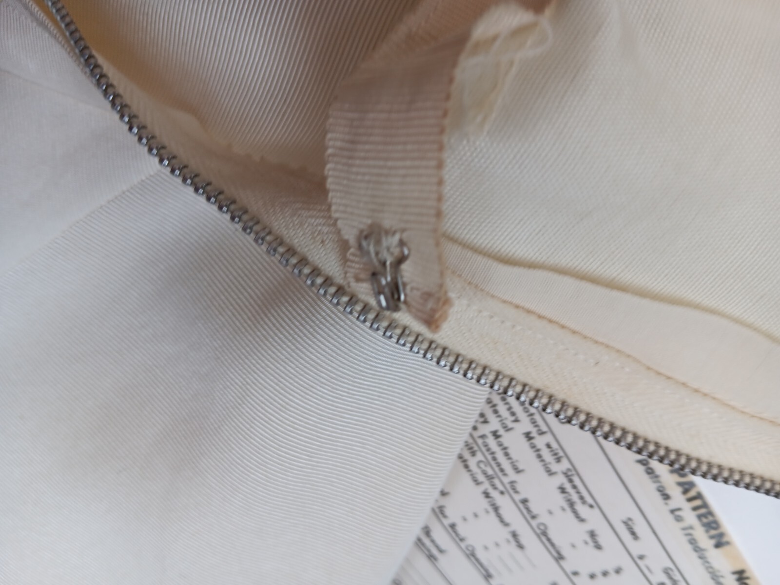VTG 1950&rsquo;s Fit and Flare Faille Cocktail Dress with Shrug Designer Unknown