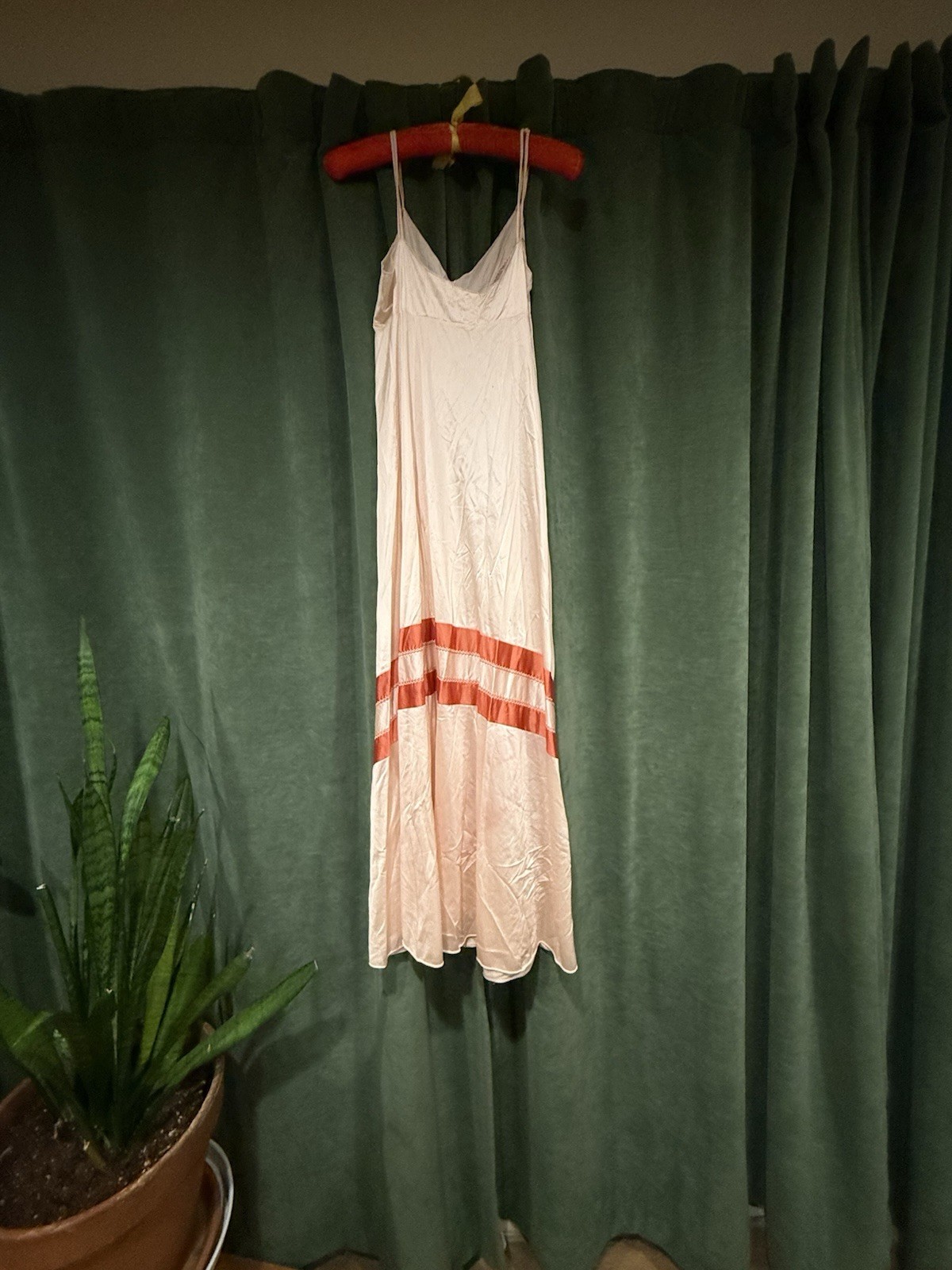 Vintage 1960’s Vassarette Slip Nightgown Size M Peach Rose Gold