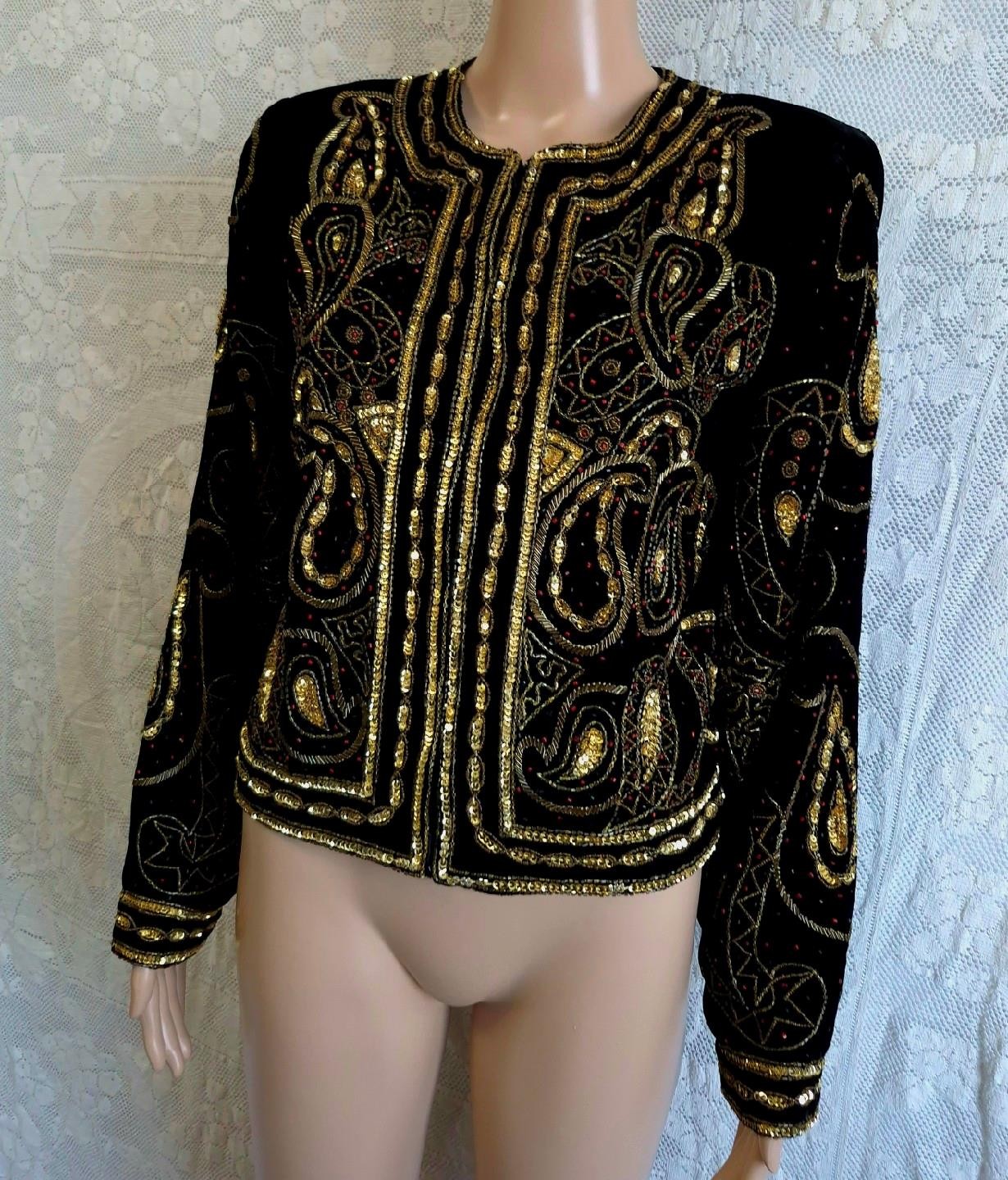 BLACK VELVET w/GOLD EMBROIDERY & BEADING Vintage 1980s BOHO GLAM JACKET M/L