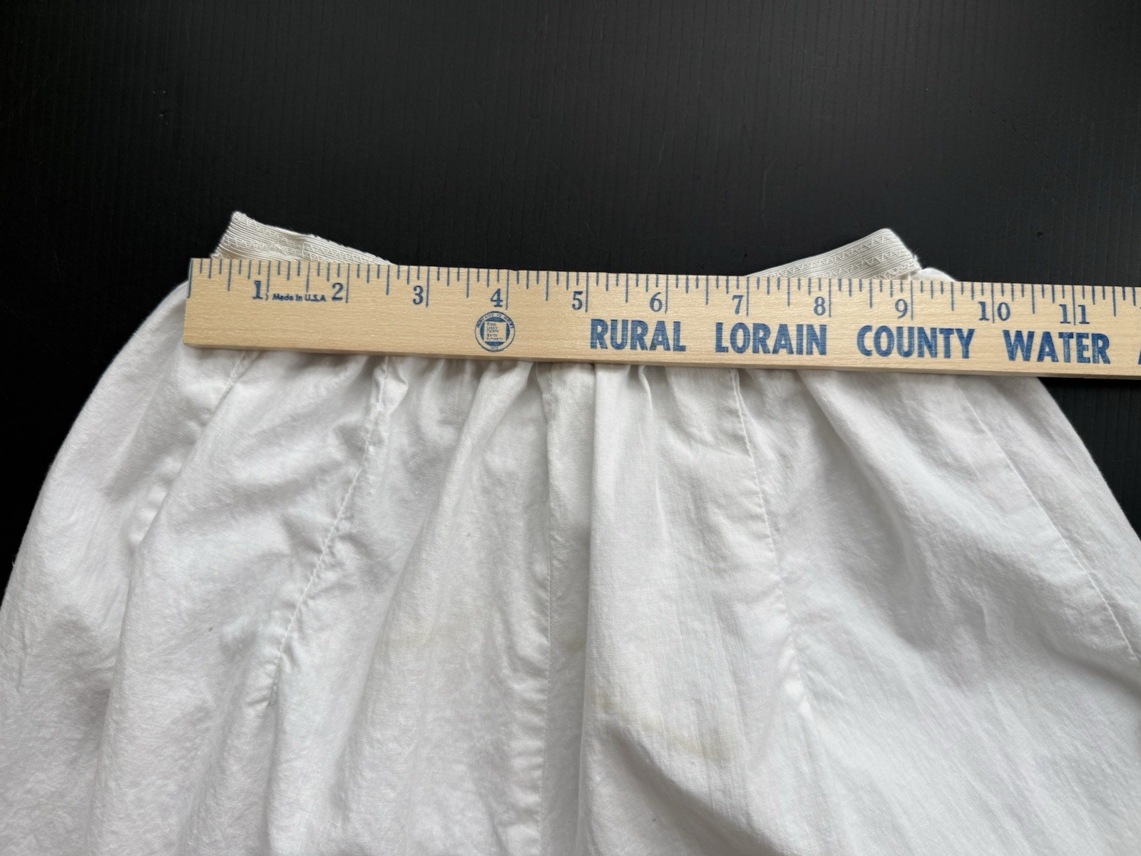 VINTAGE HANDMADE BLOOMERS RUFFLED HEM ELASTIC WAIST LONG PANTALOONS OFF WHITE